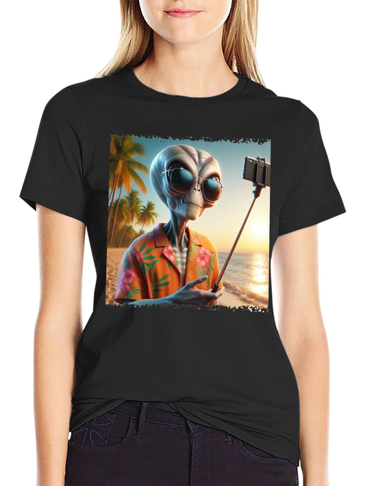 Alien Beach Selfie Graphic Tee - Black T-Shirt