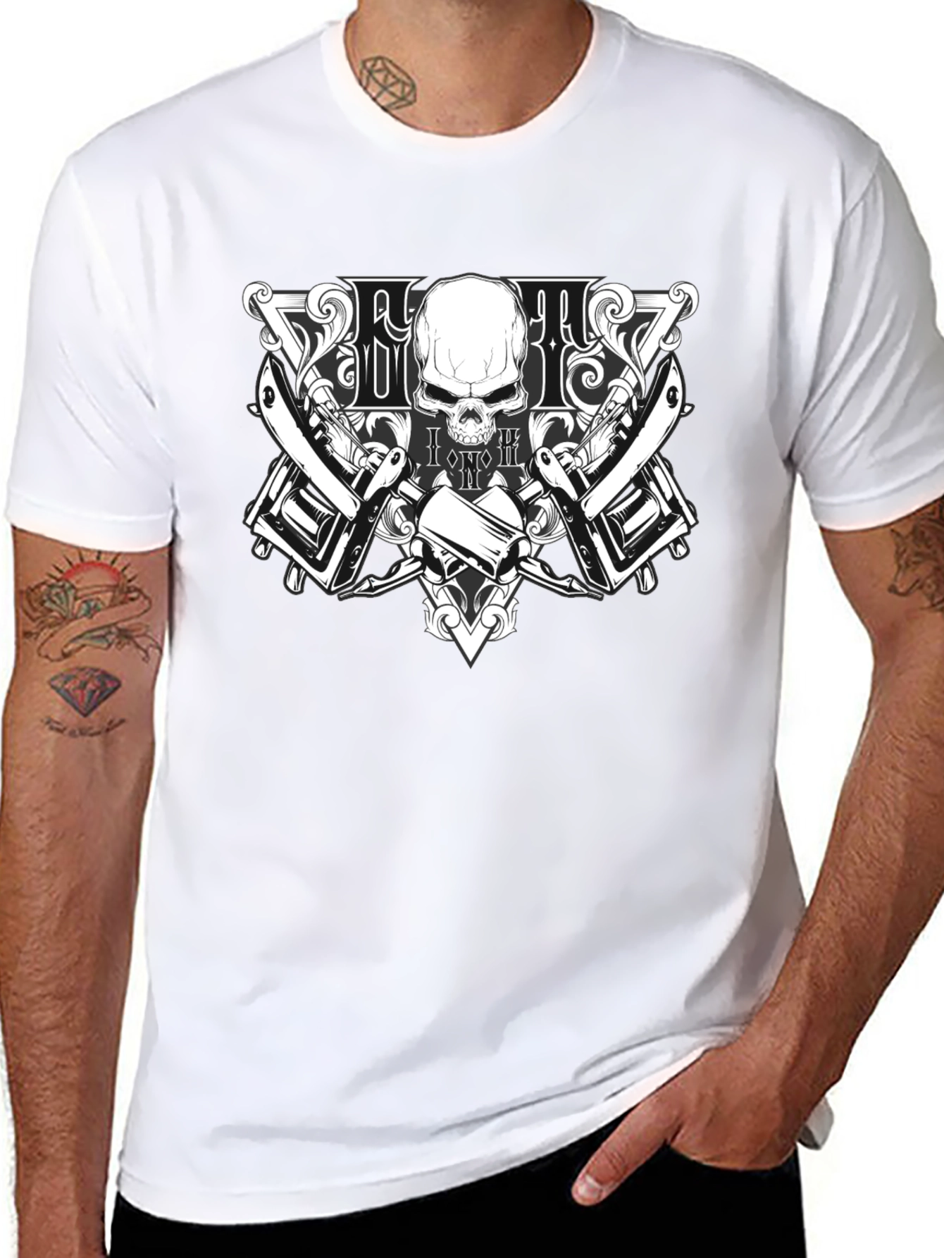 Skull & Razor T-Shirt - Barber Style Design