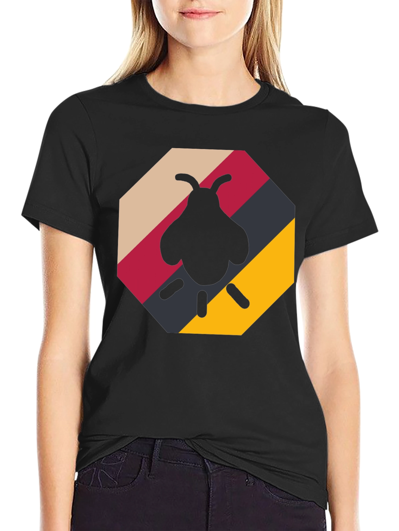 Retro Firefly Graphic Tee - Modern Insect T-Shirt