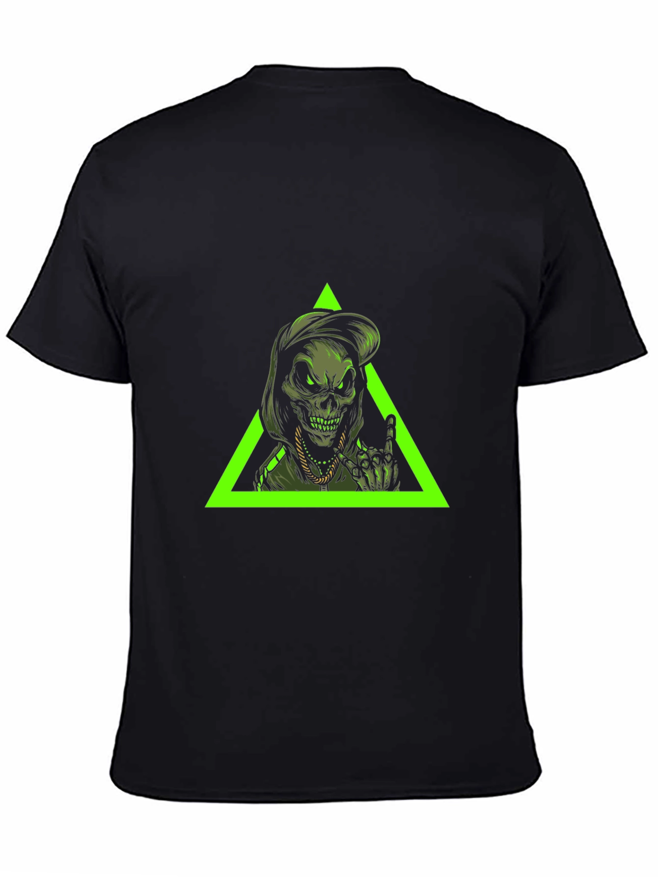 Edgy Skull Graphic Tee - Black