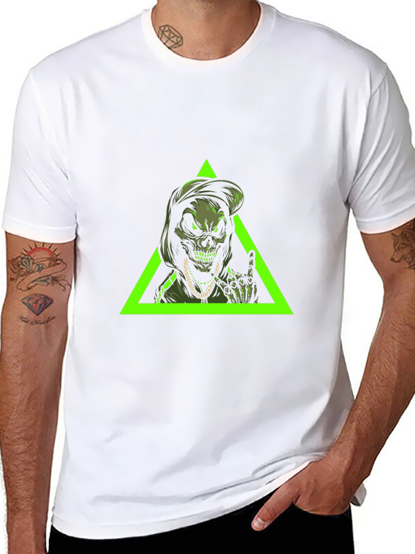 Edgy Skull Graphic Tee - Black