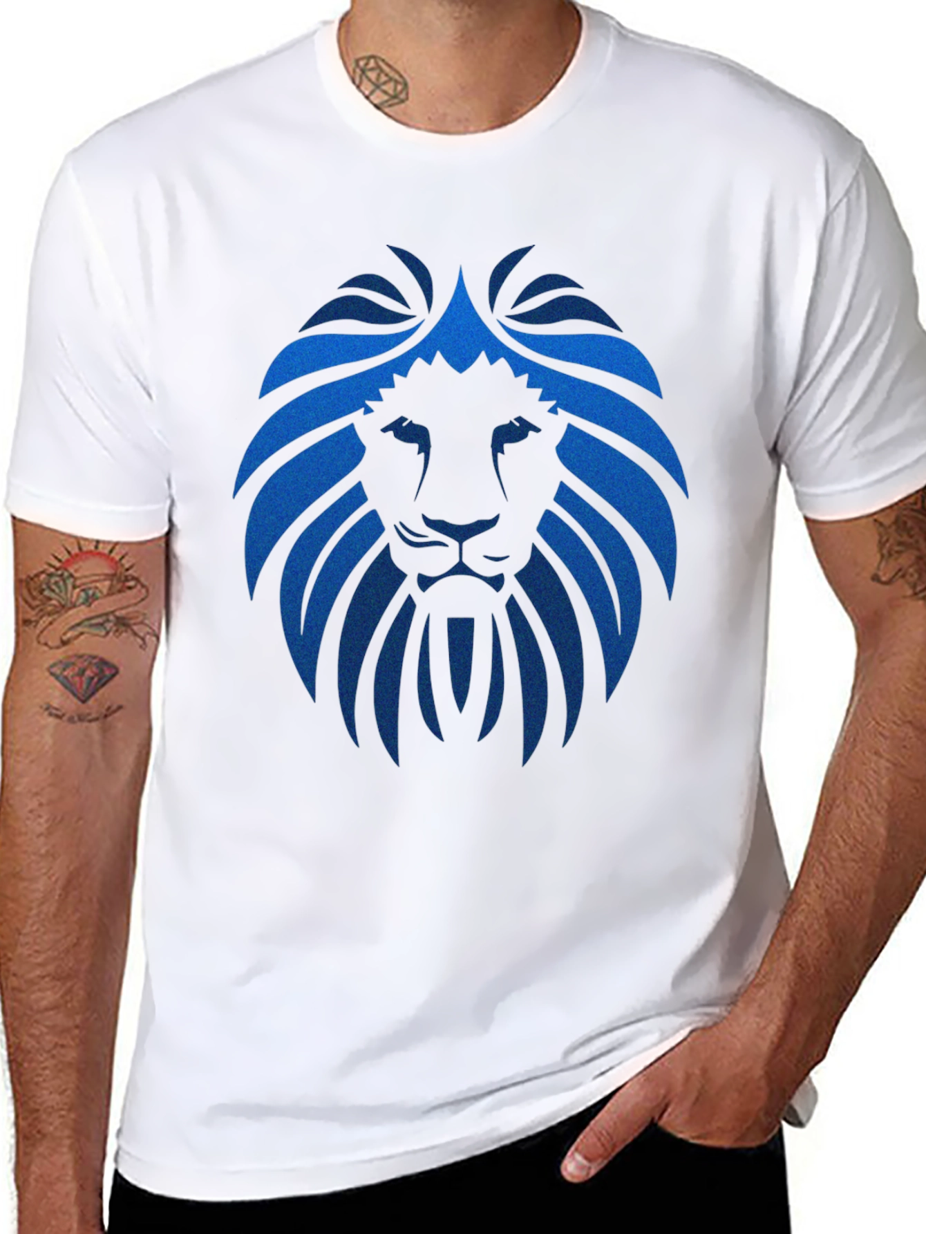 Lion Crest Graphic T-Shirt - Bold & Stylish
