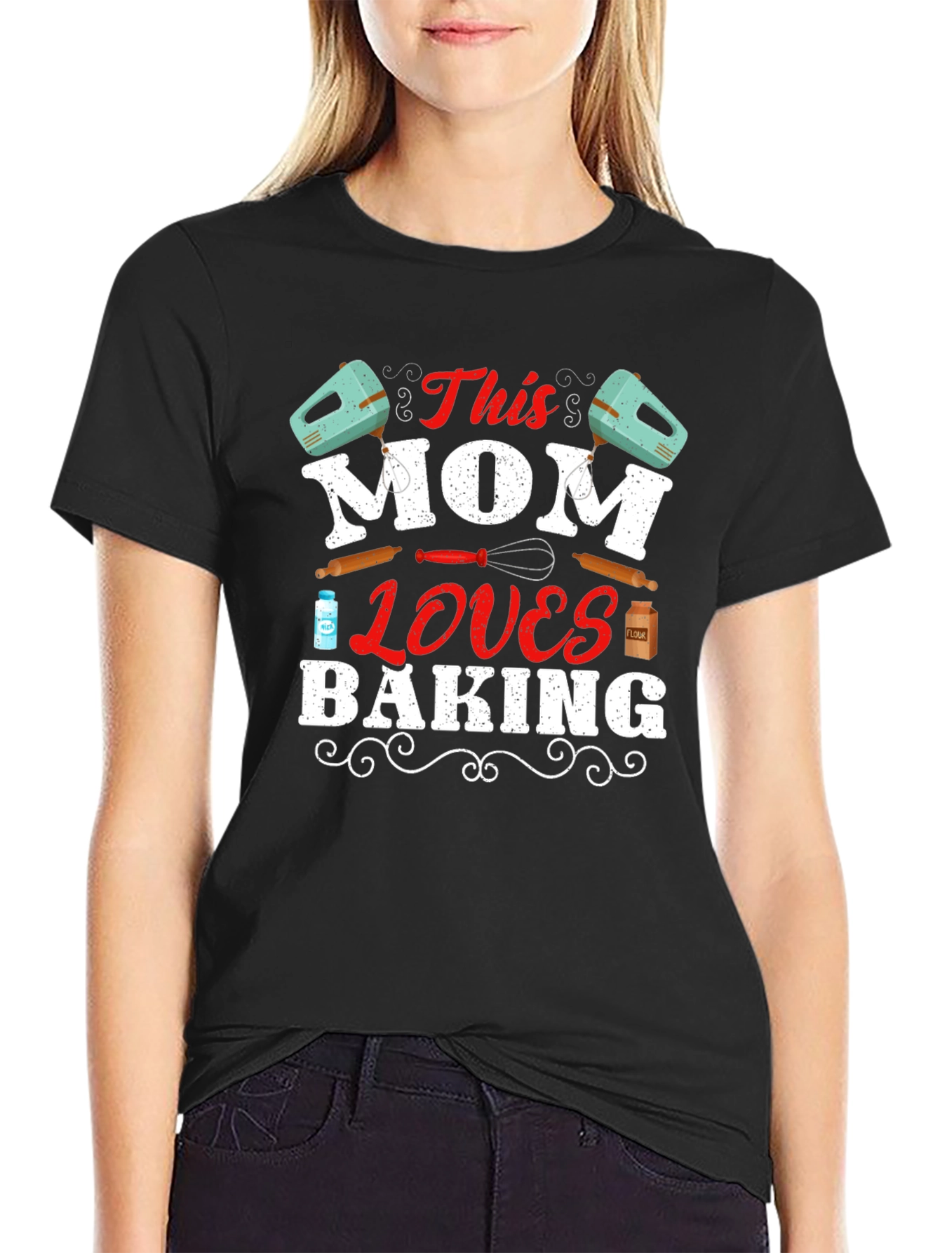 This Mom Loves Baking T-Shirt - Black