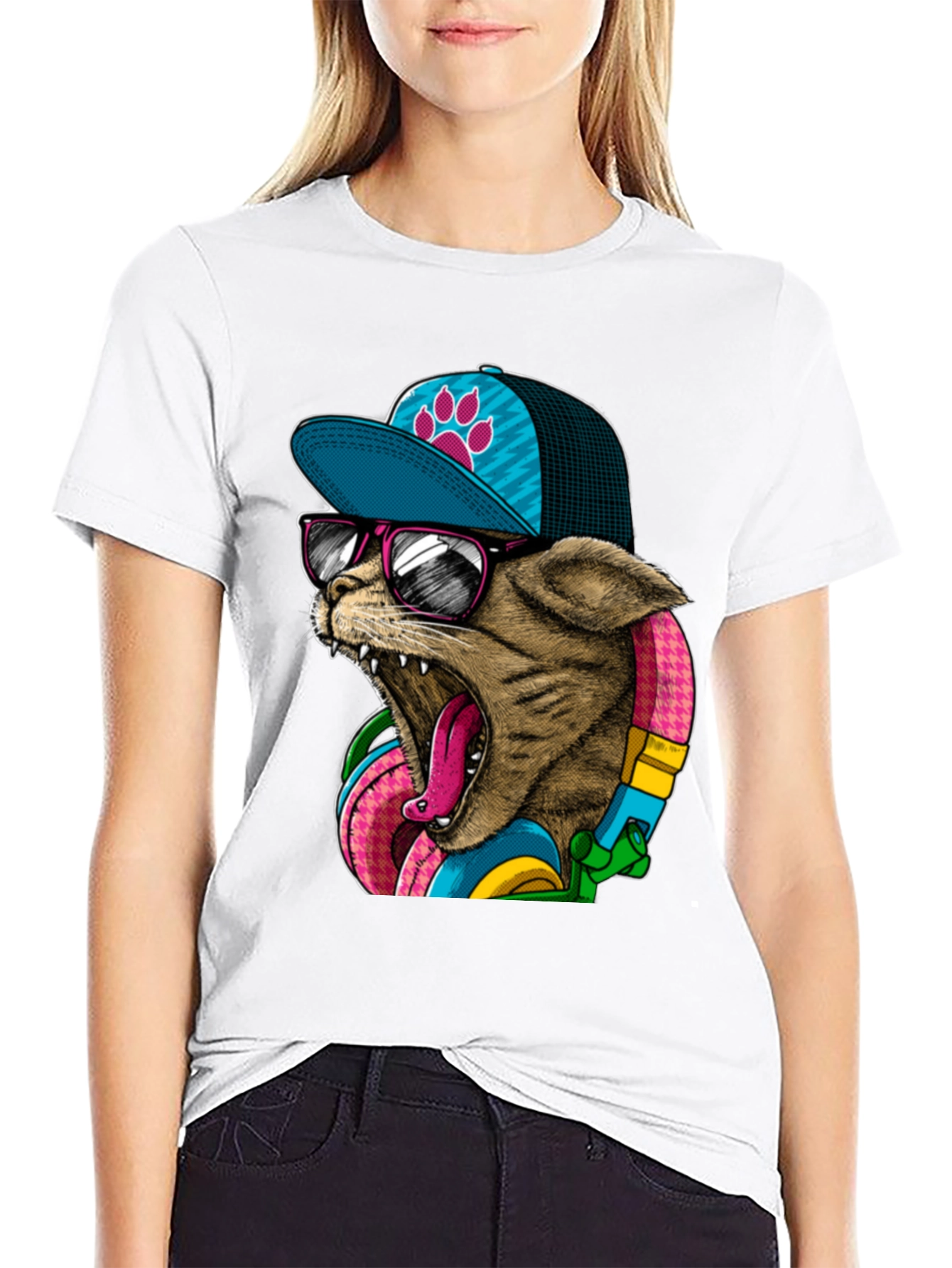 Cool Cat Graphic Tee - Stylish & Unique