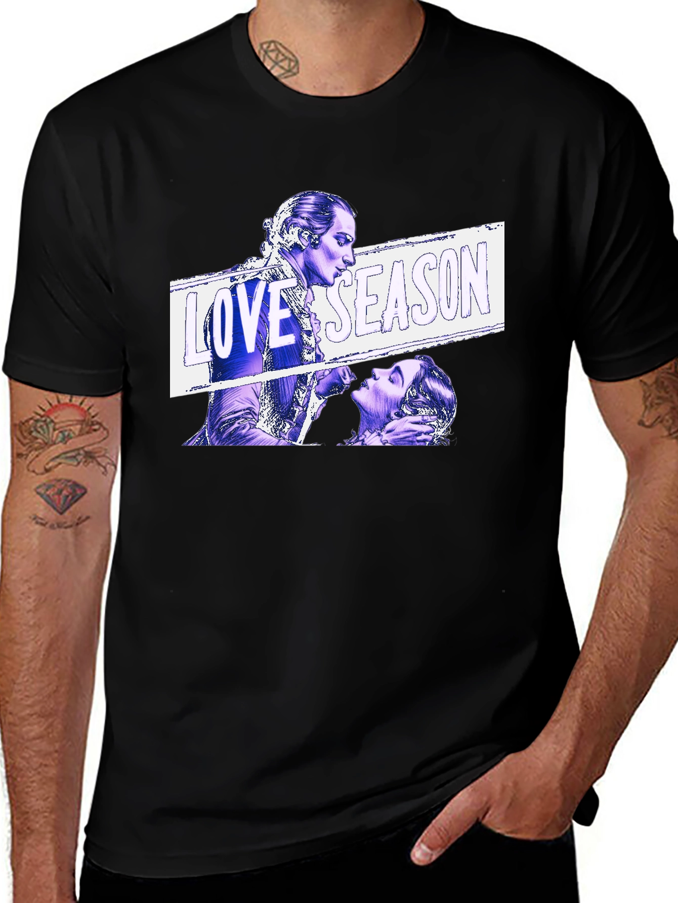 Love Season Graphic Tee - Black