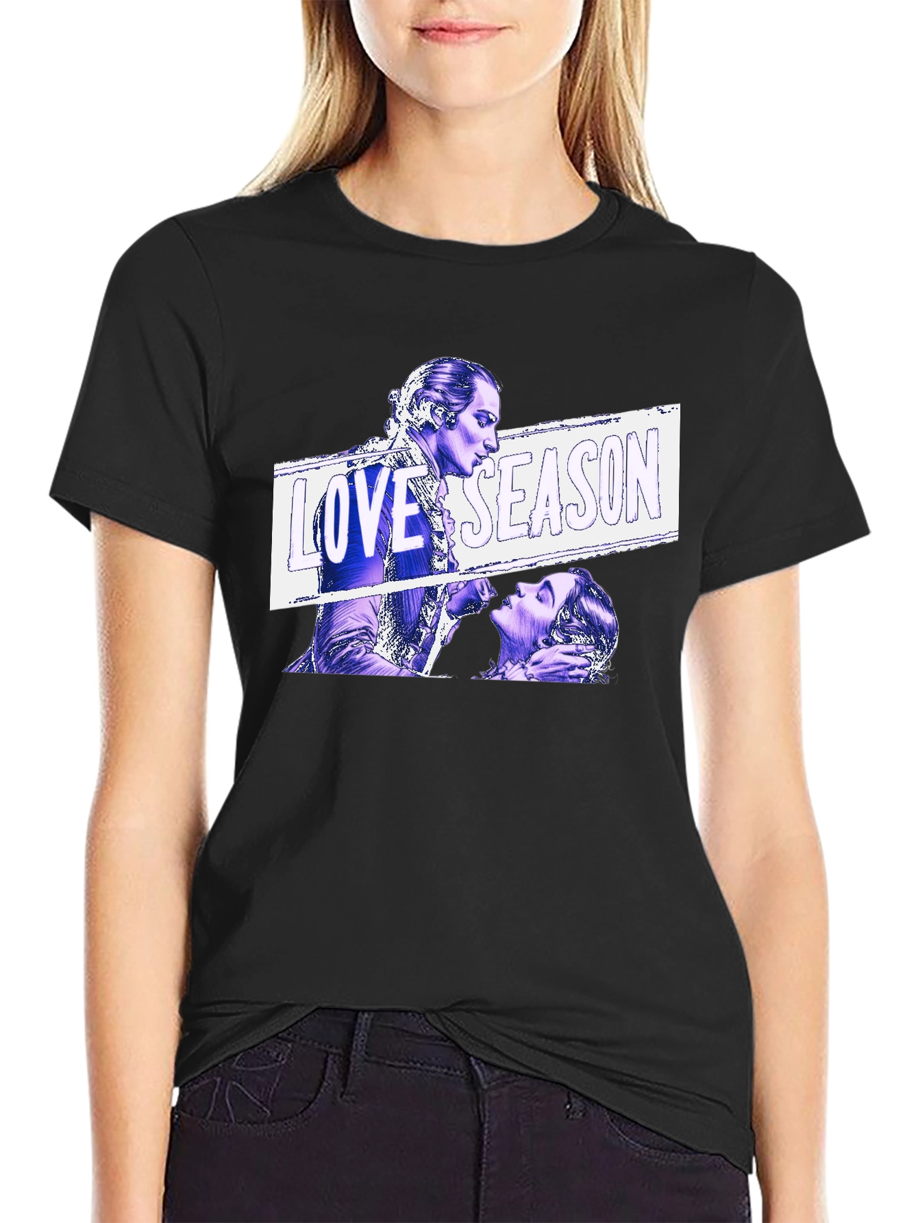 Love Season Graphic Tee - Black