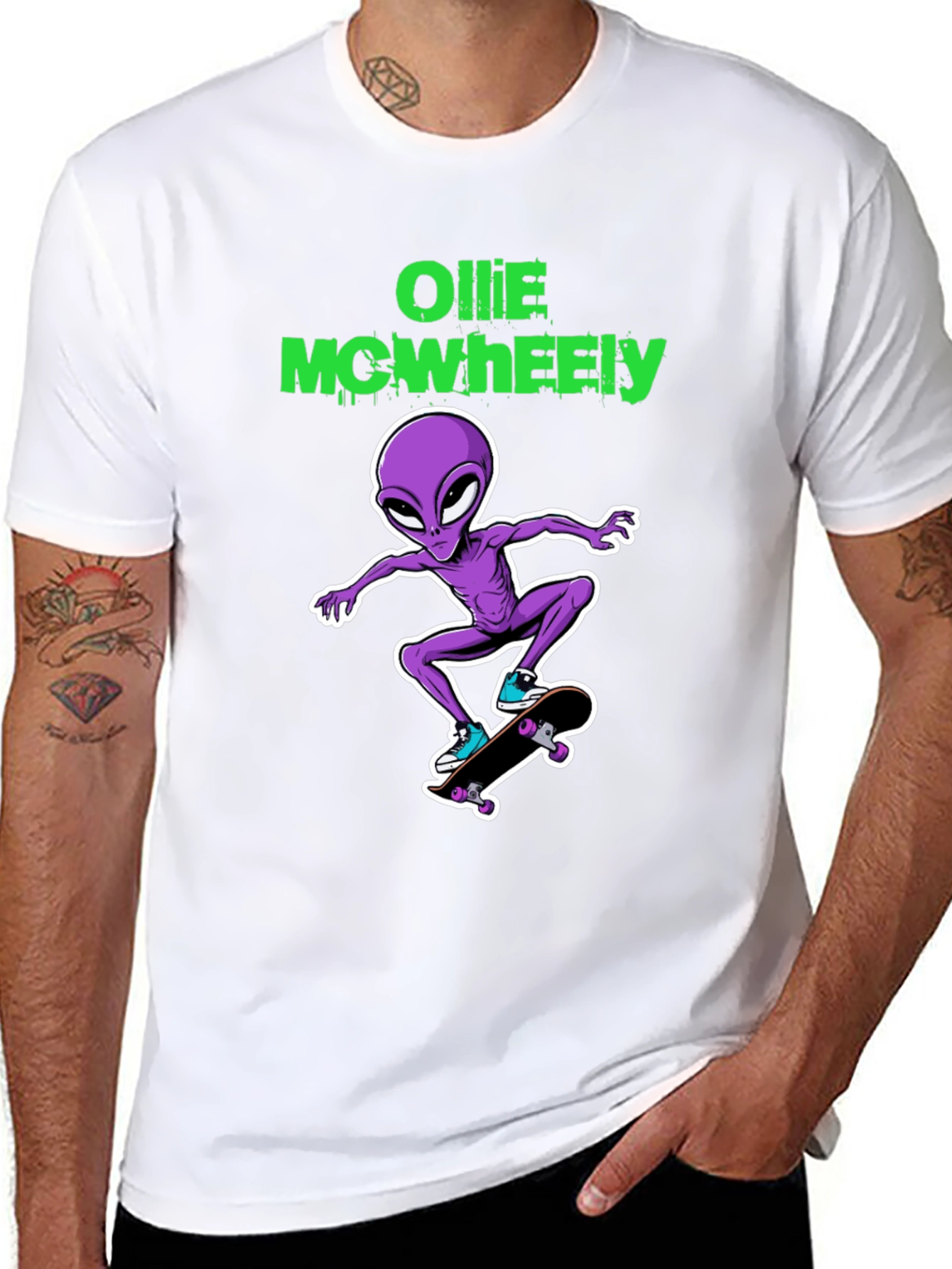 Alien Skateboarder Graphic Tee - Cool & Unique T-Shirt