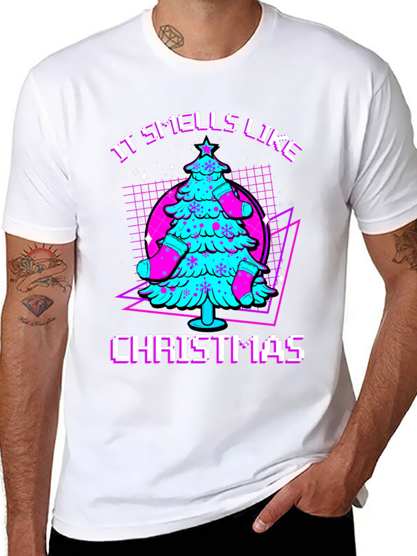 Retro Christmas Tree Graphic T-Shirt