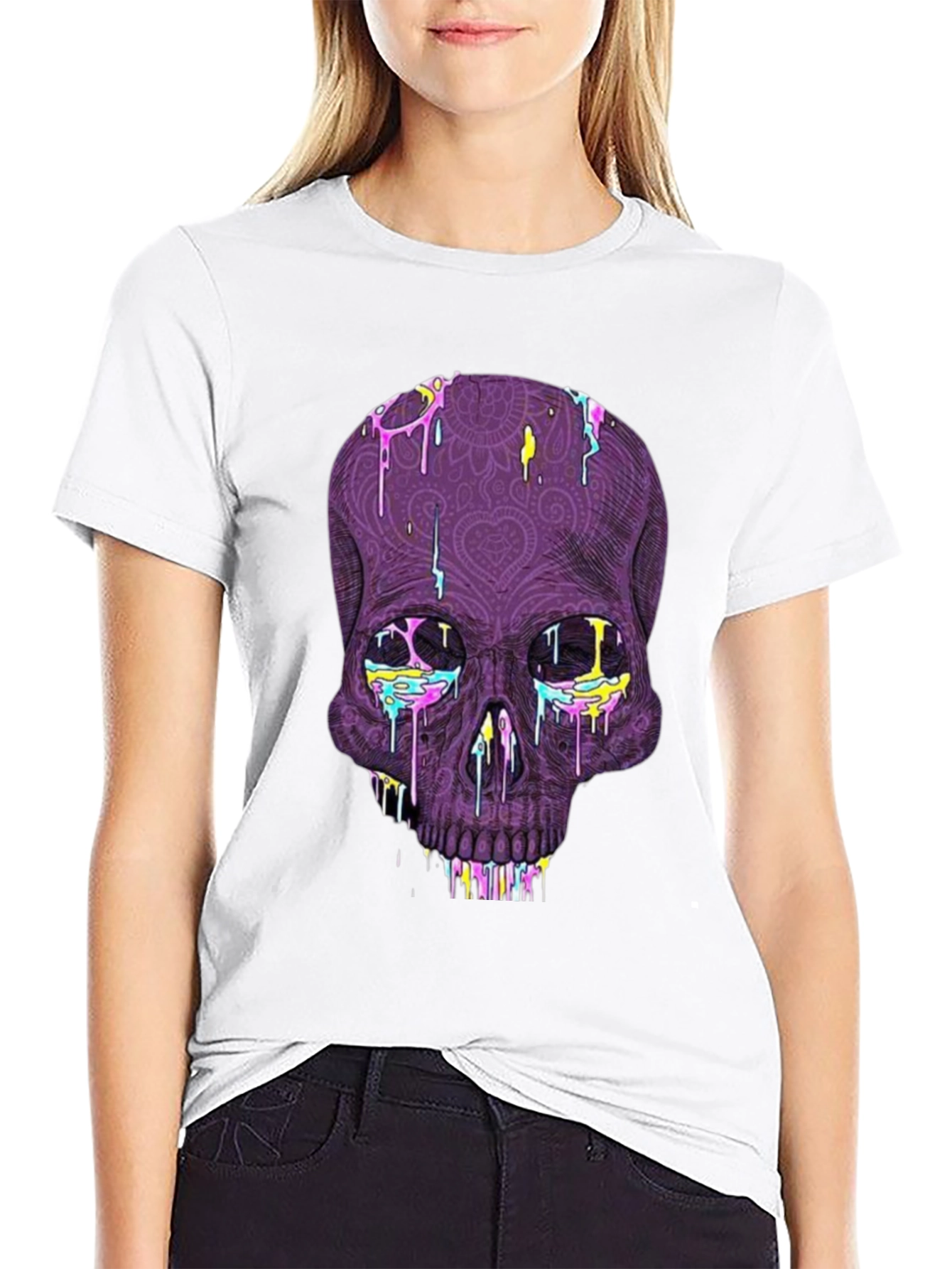 Skull Graphic Tee - Bold Artistic Design