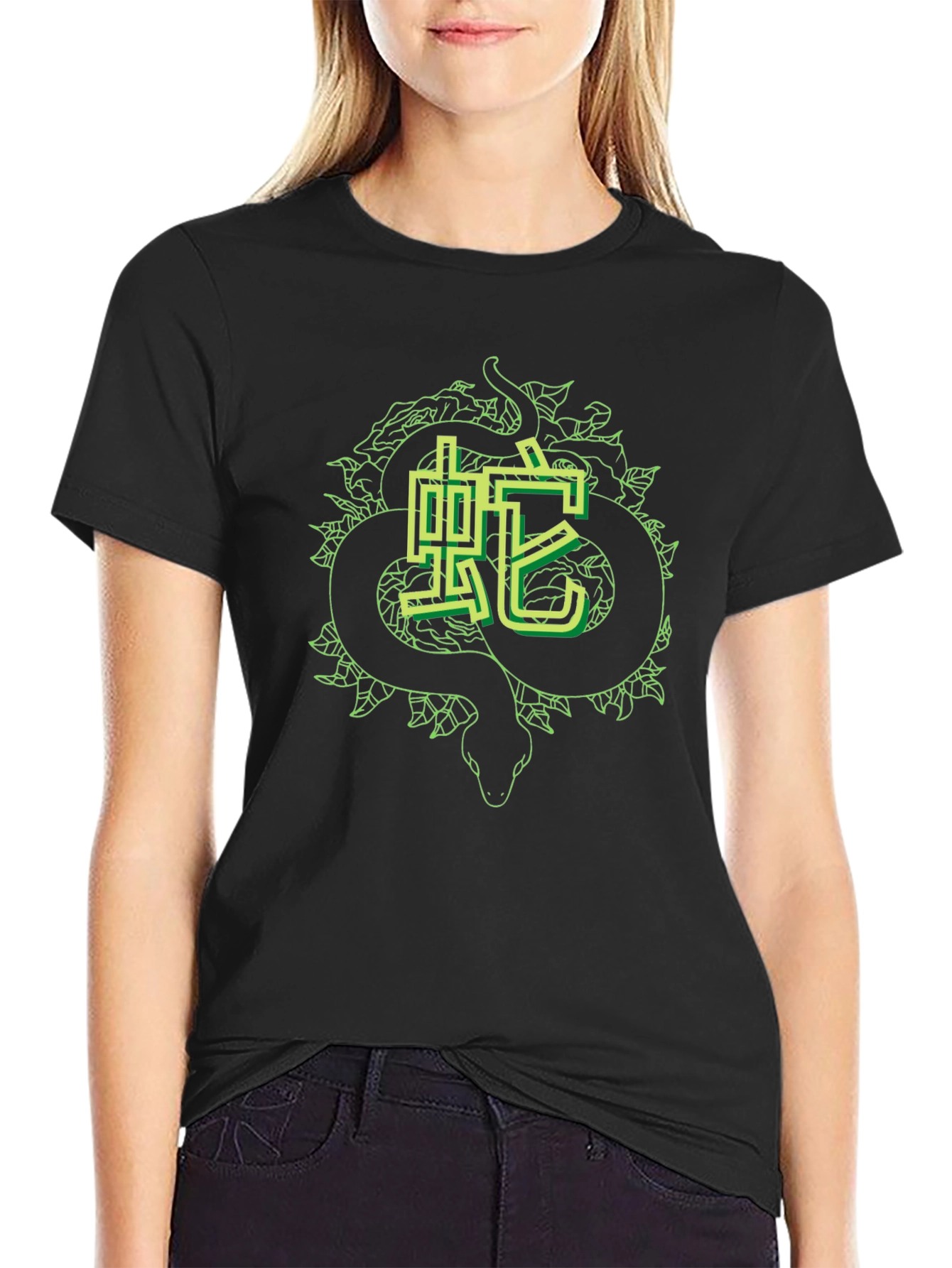 Snake Kanji Graphic Tee - Sleek Black T-Shirt