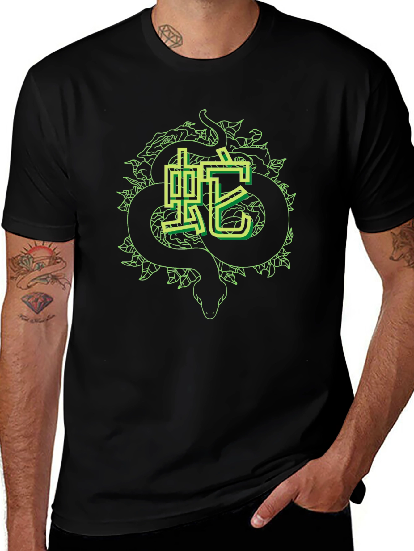 Snake Kanji Graphic Tee - Sleek Black T-Shirt