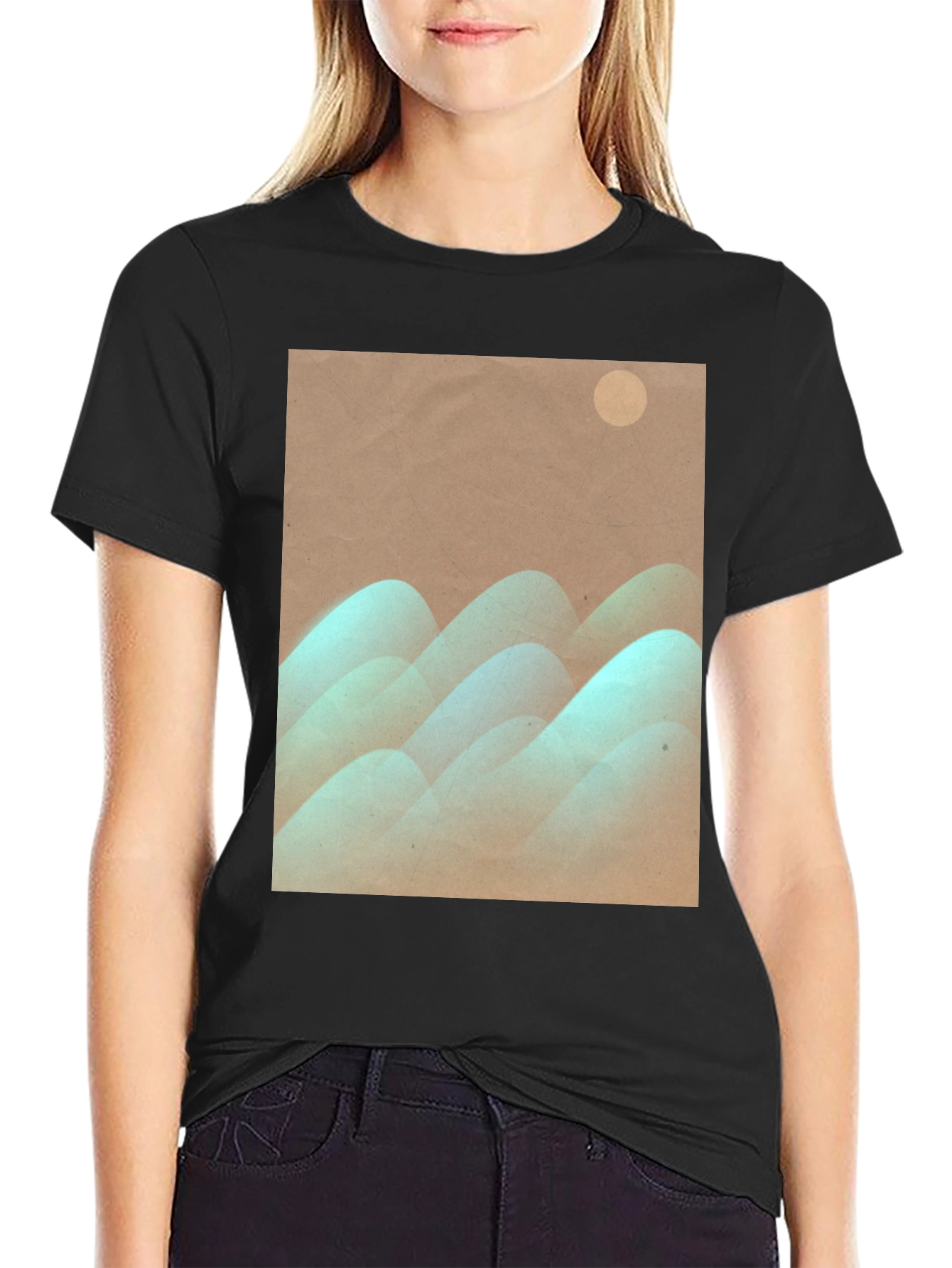 Abstract Mountain Graphic Tee - Stylish Black T-Shirt