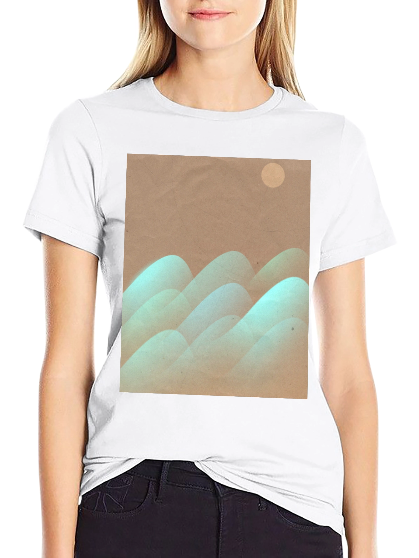 Abstract Mountain Graphic Tee - Stylish Black T-Shirt