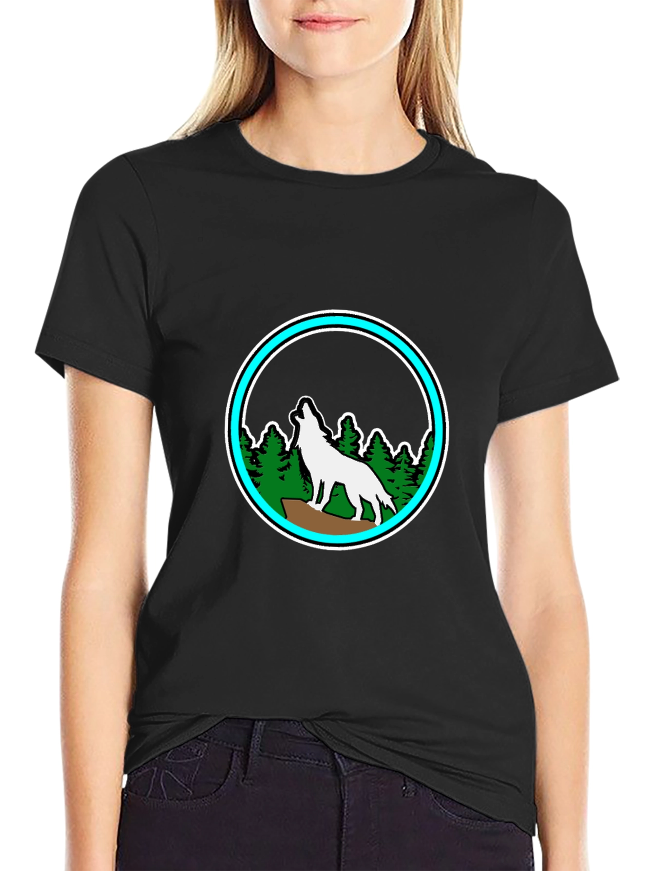 Wolf Howling in the Forest Graphic Tee