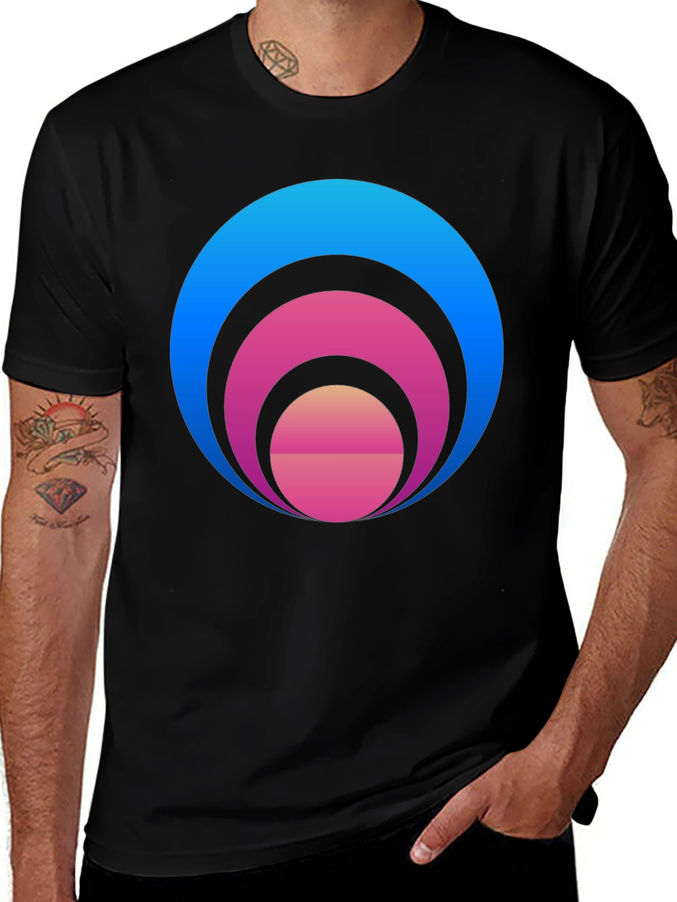 Gradient Circle Graphic T-Shirt - Stylish Casual Tee