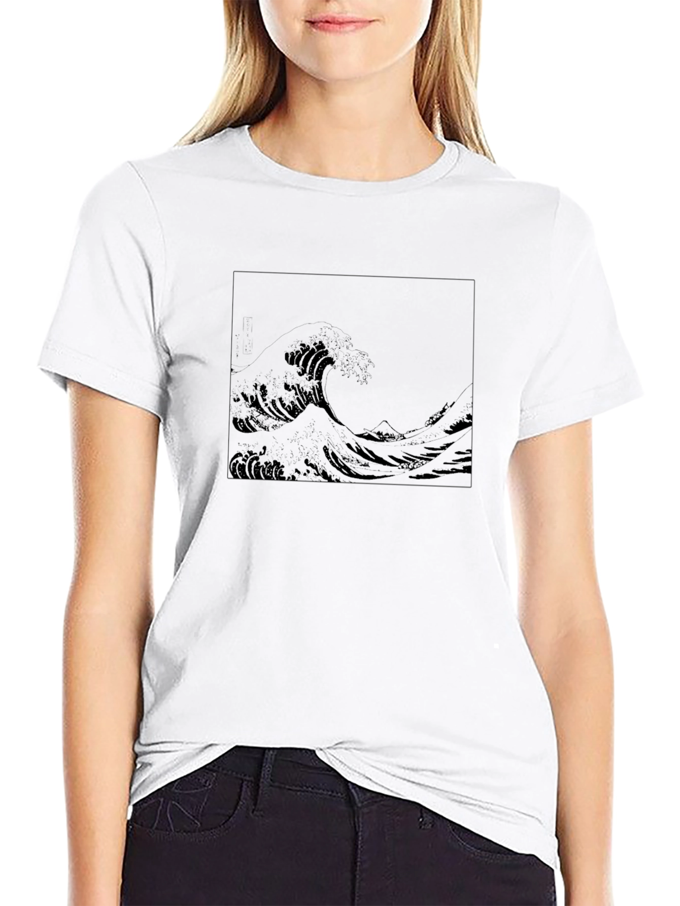 Great Wave Graphic Tee - Stylish Black T-Shirt