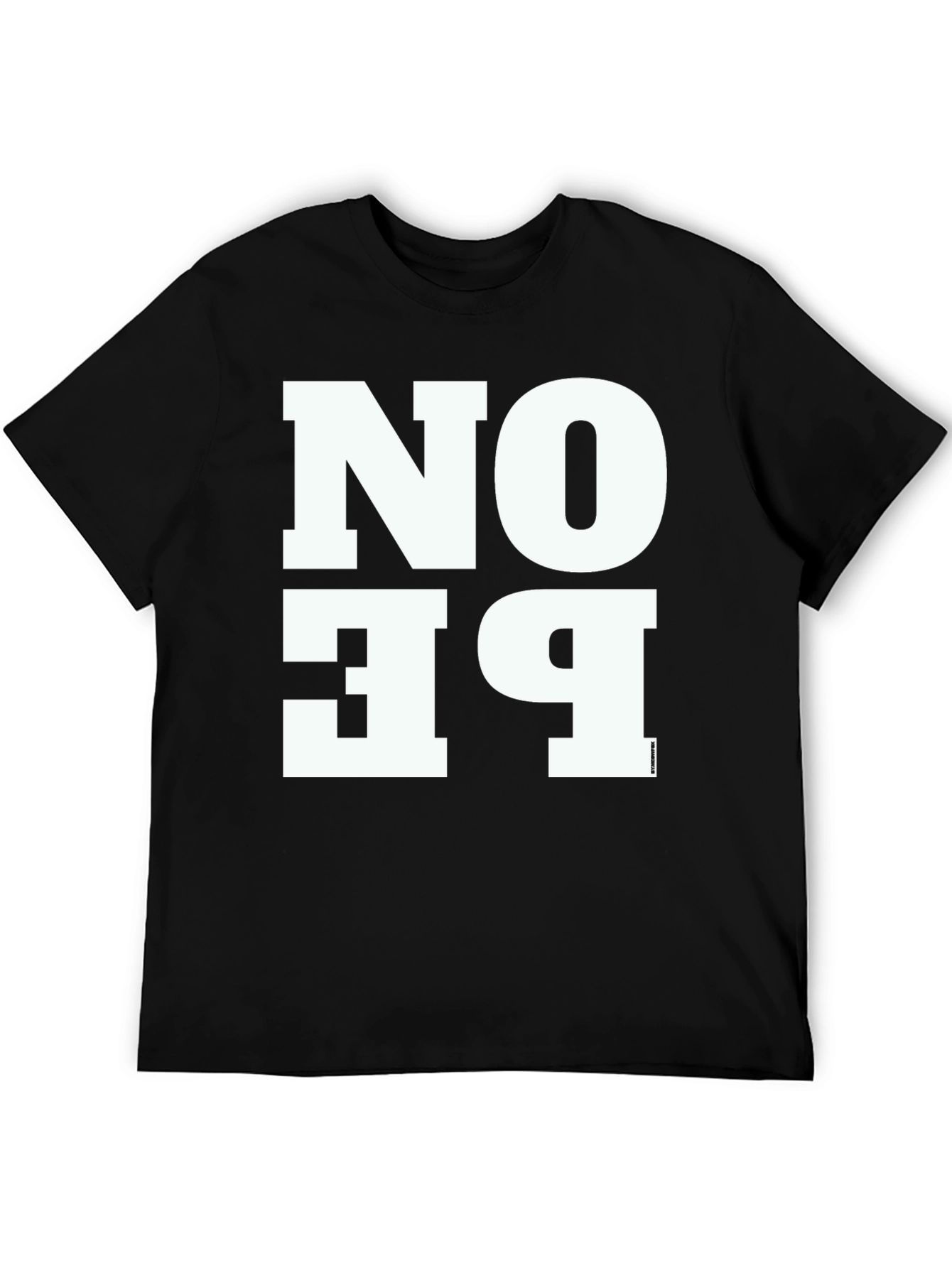 No Pe T-Shirt - Black Cotton Blend Graphic Tee