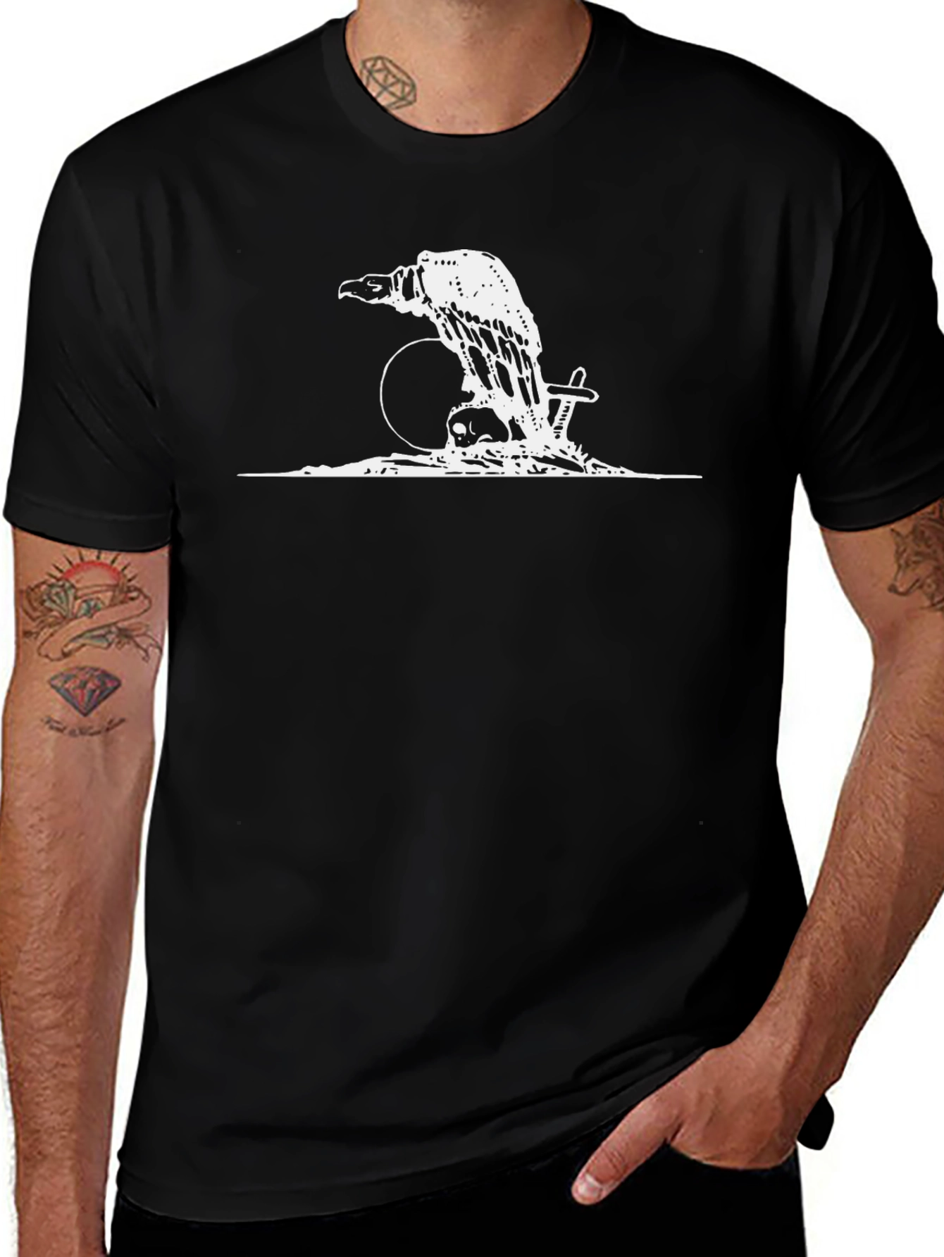 Raven Skull T-Shirt - Edgy Graphic Tee