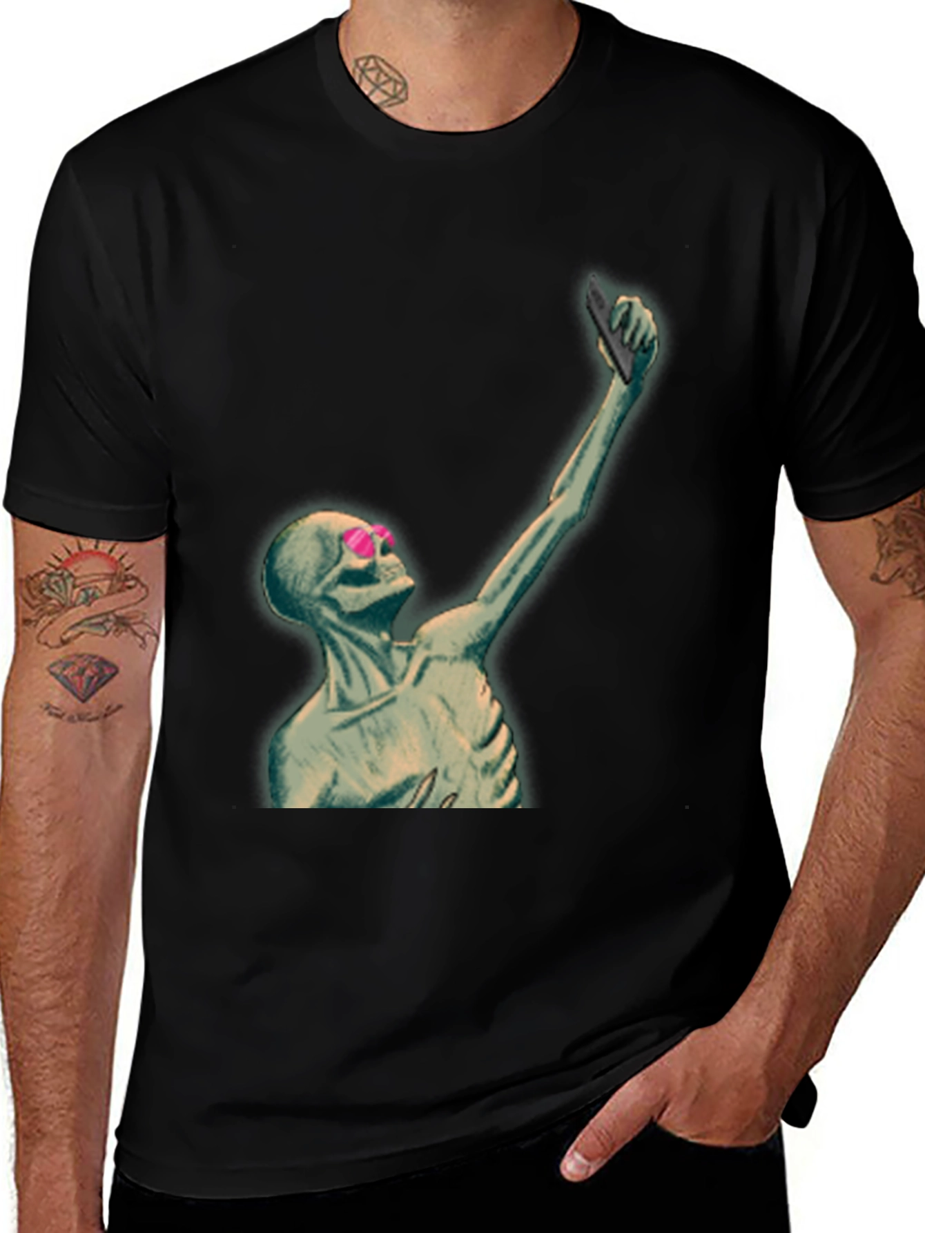 Humorous Skeleton Selfie Graphic T-Shirt