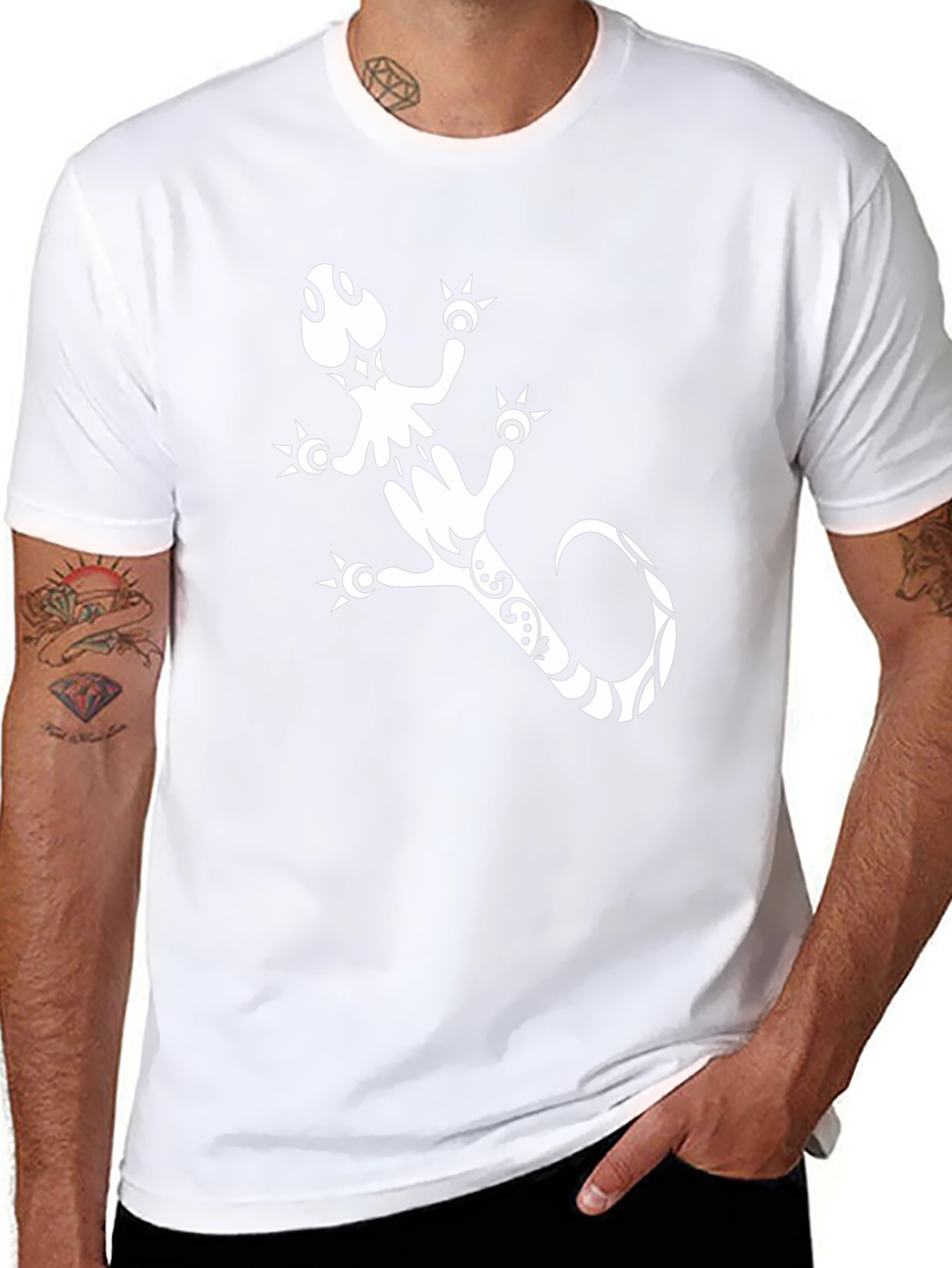 Black Gecko Graphic Tee - Cool Tribal Lizard Design