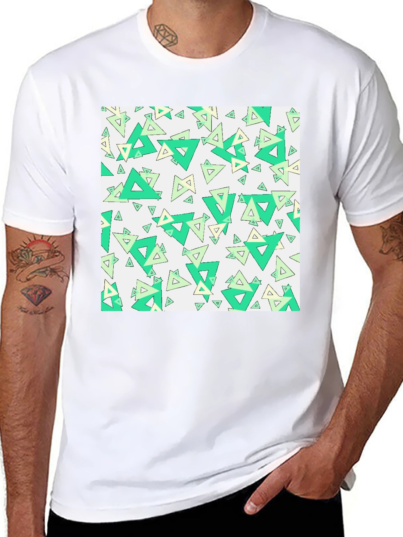 Geometric Triangle Pattern Black T-Shirt