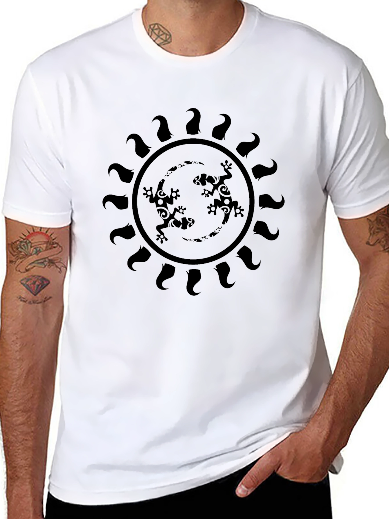 Lizard Sun Graphic Tee - Black Casual Style