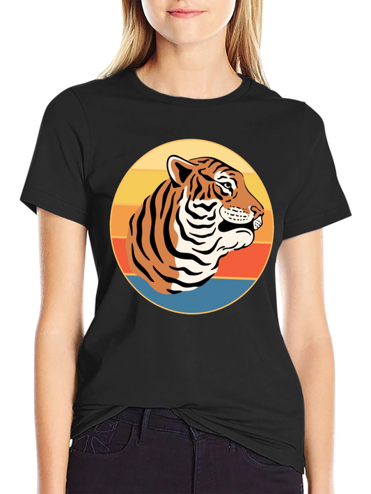 Retro Tiger Graphic T-Shirt - Vintage Style Tee