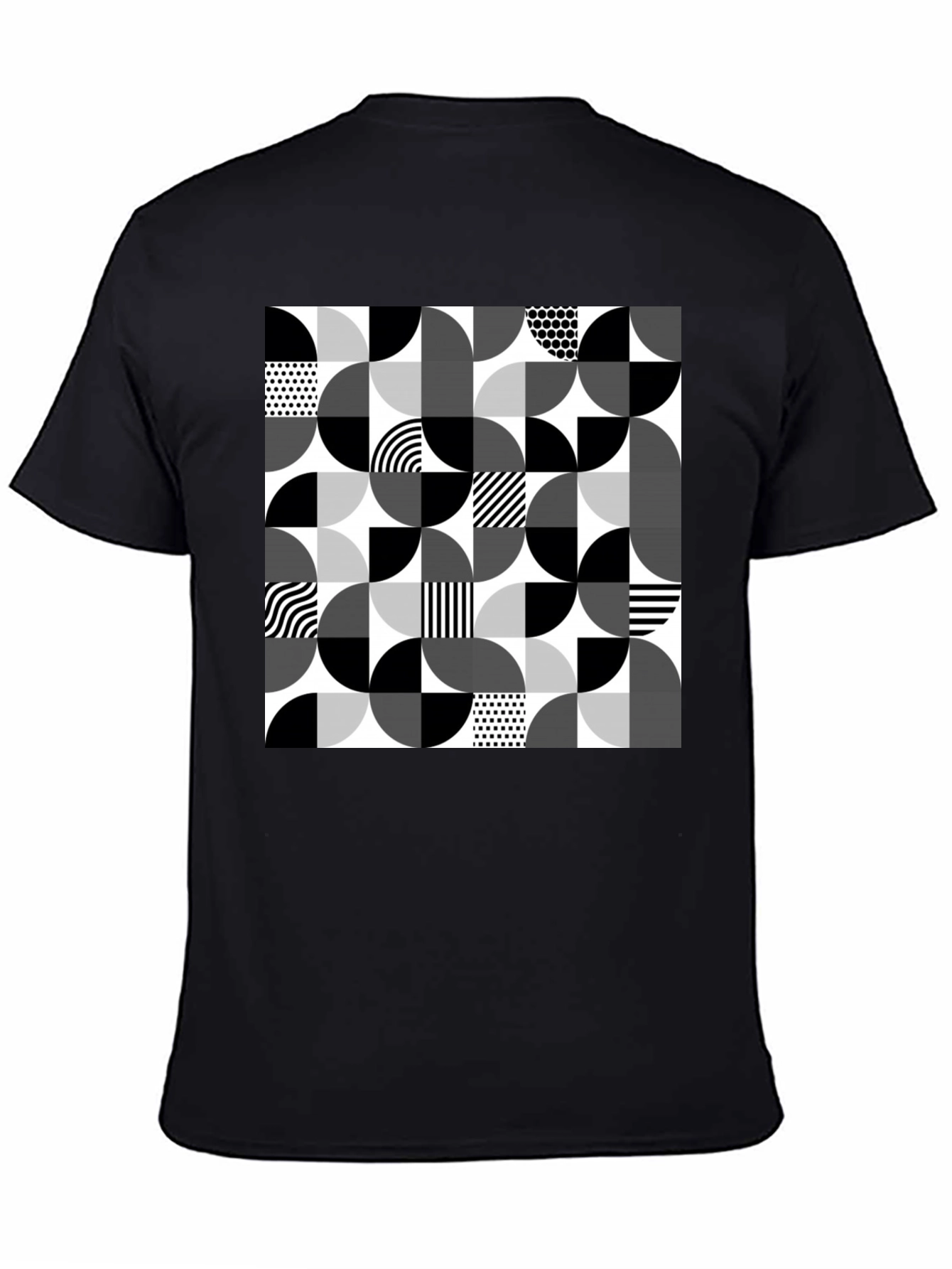 Geometric Circle Pattern T-Shirt - Modern Style