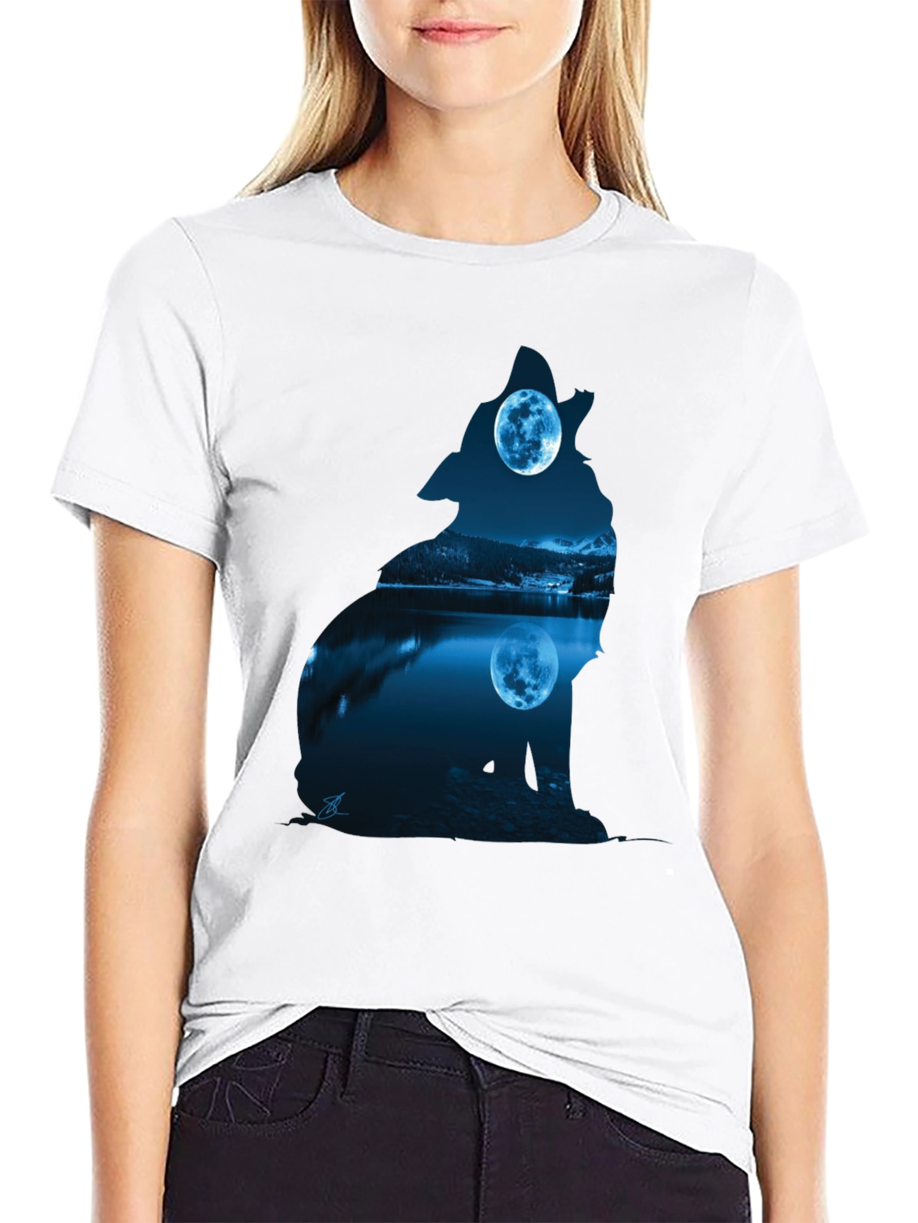 Wolf Moon Silhouette Graphic Tee - Black
