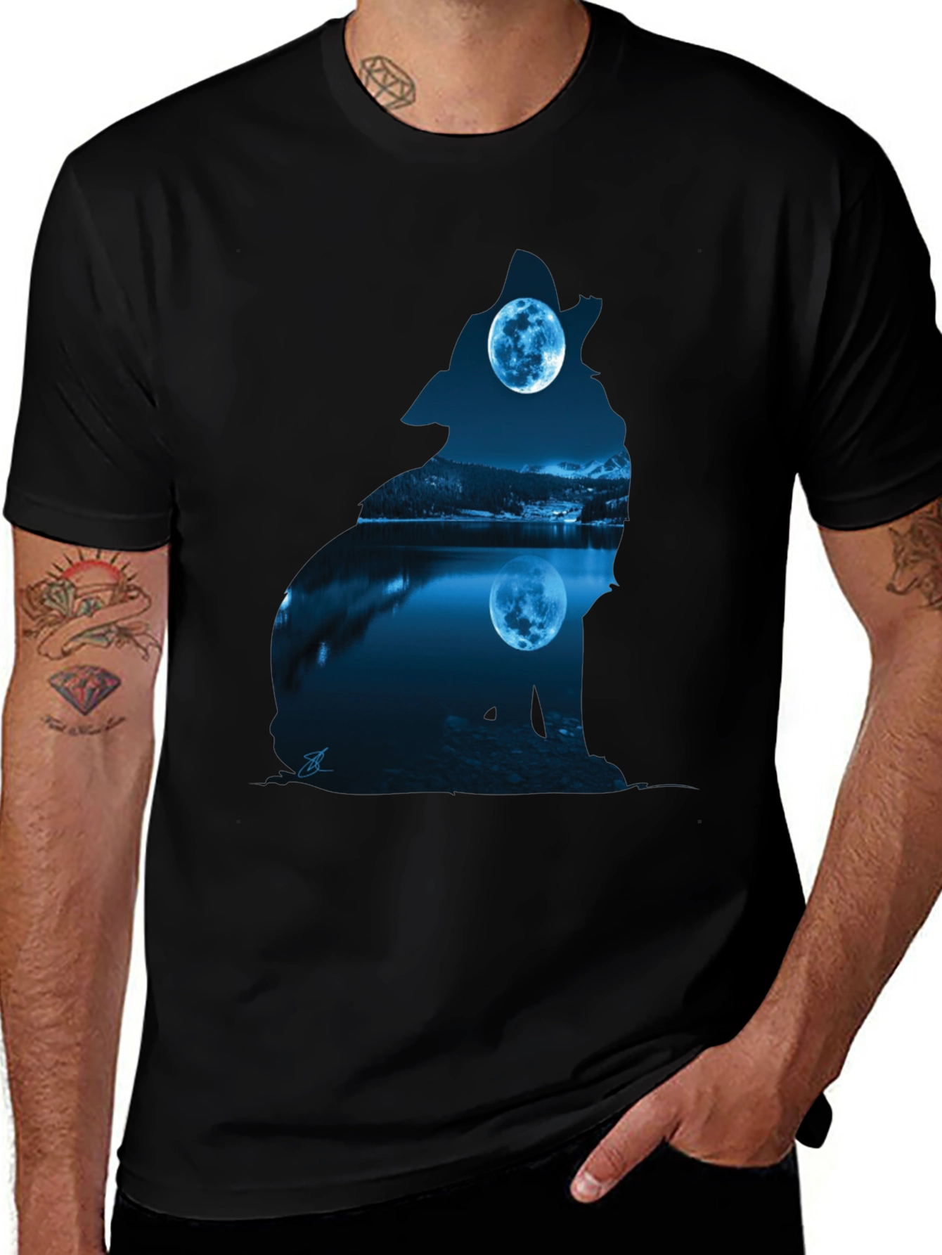 Wolf Moon Silhouette Graphic Tee - Black