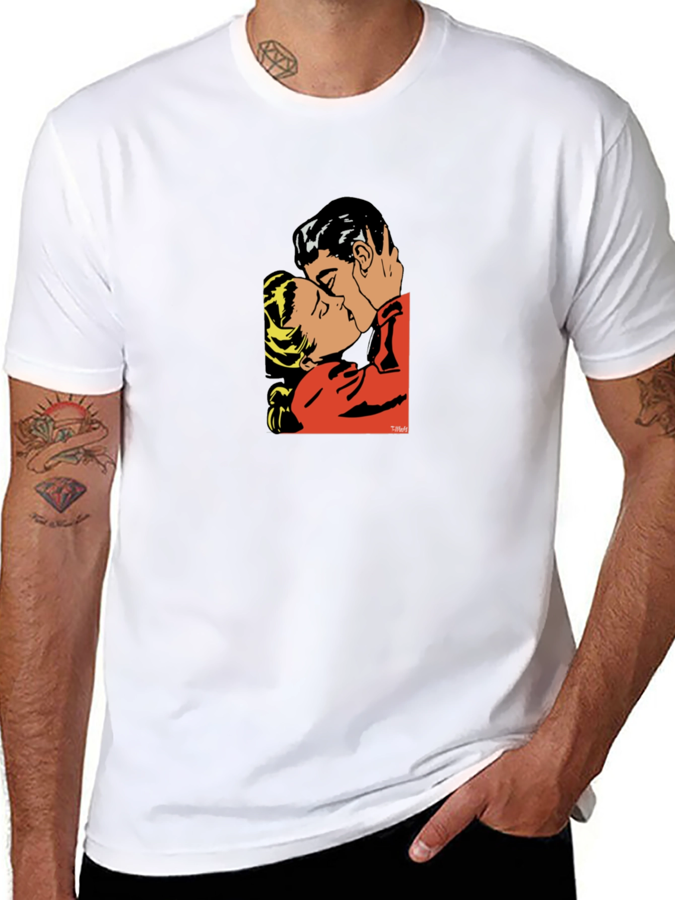 Romantic Kiss Graphic T-Shirt - Stylish Black Tee