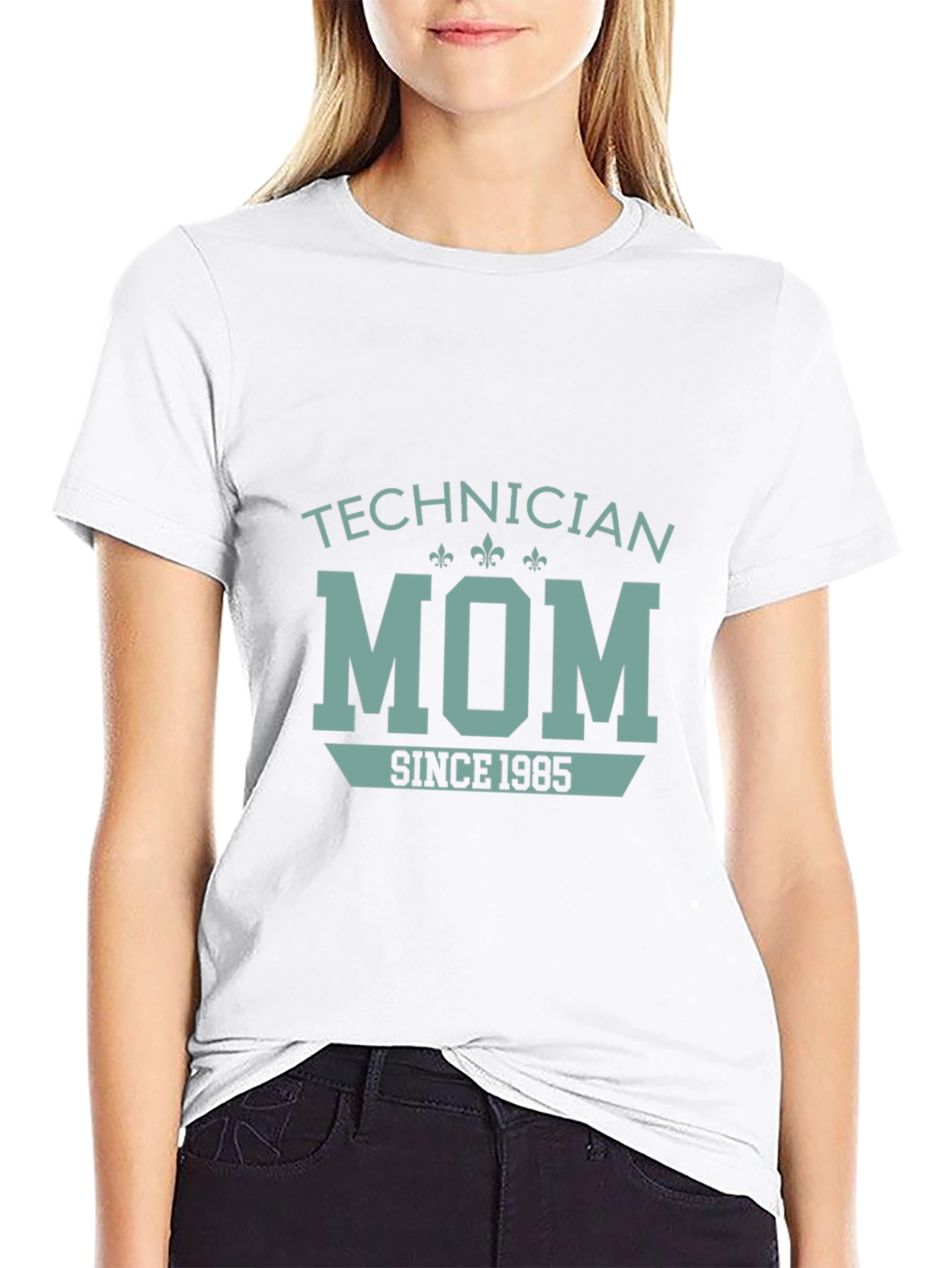 Technician Mom Since 1985 T-Shirt
