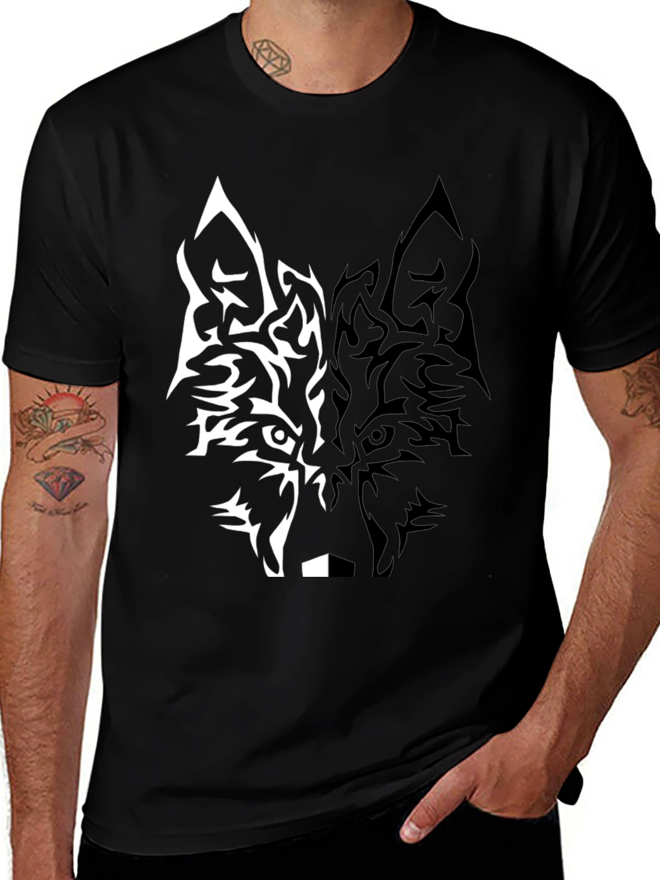 Wolf Graphic Tee - Black Short Sleeve T-Shirt