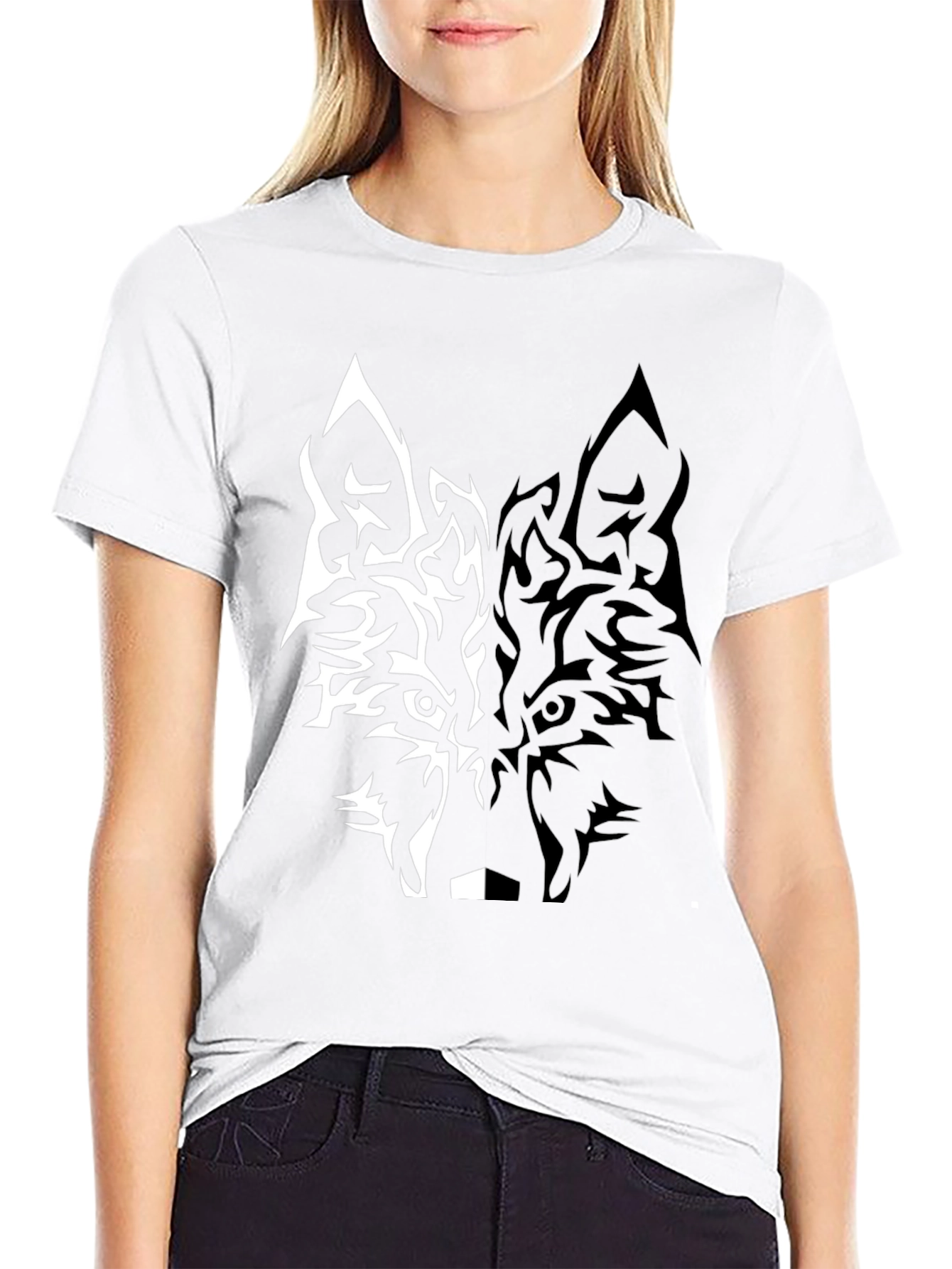Wolf Graphic Tee - Black Short Sleeve T-Shirt