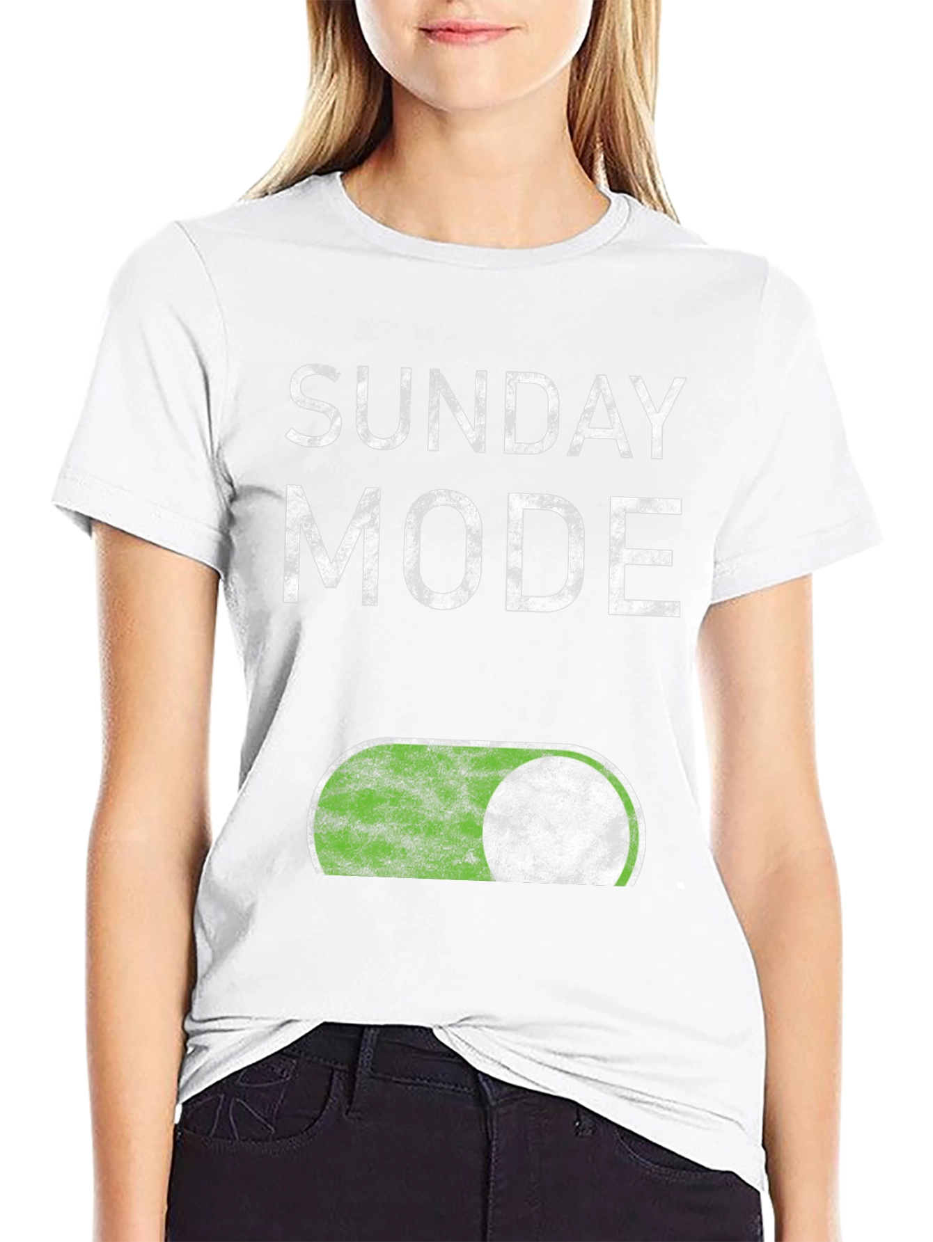Sunday Mode Graphic Tee - Relaxed Weekend Vibes
