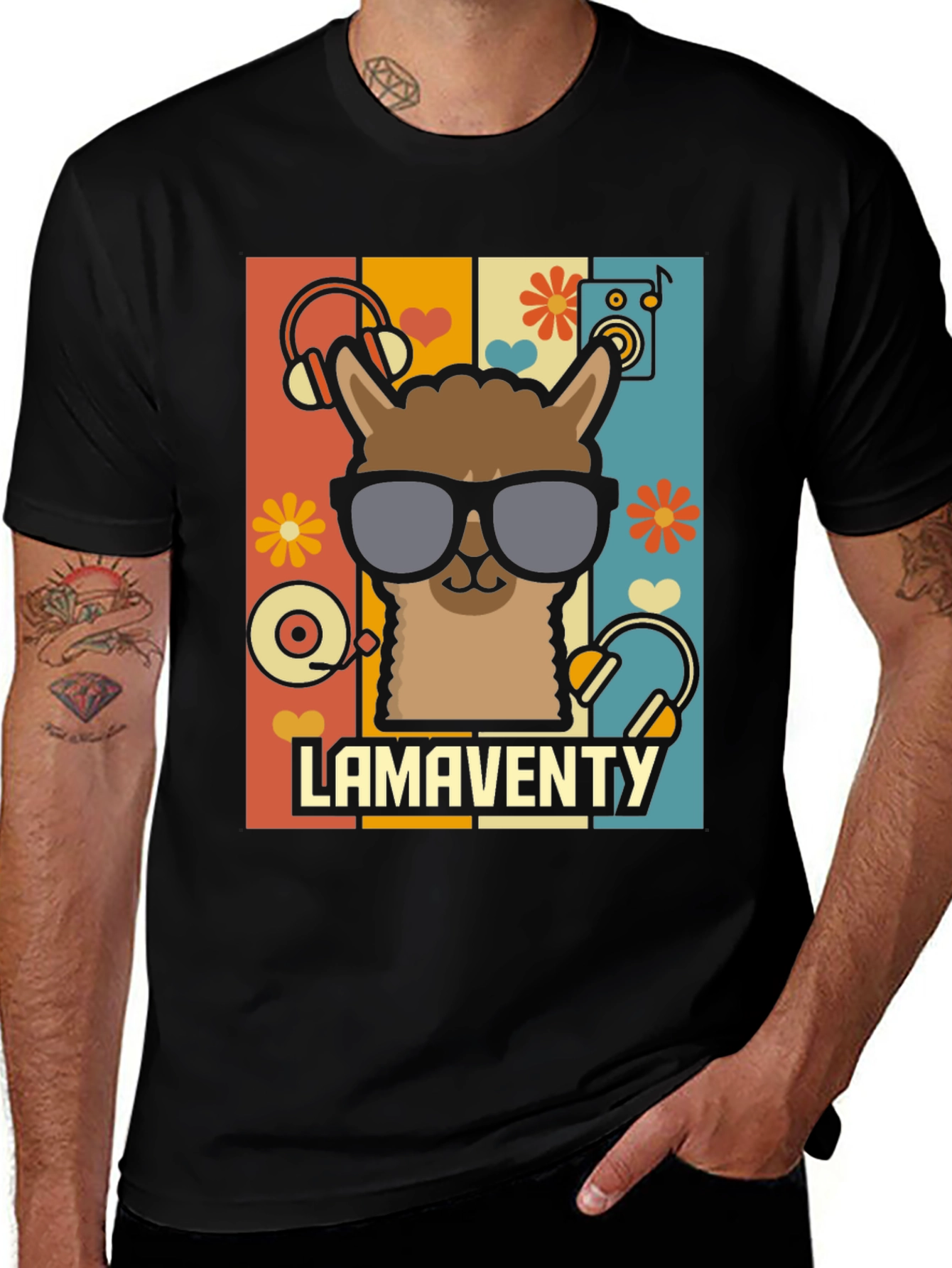 Lamaventy T-Shirt: Retro Llama Design