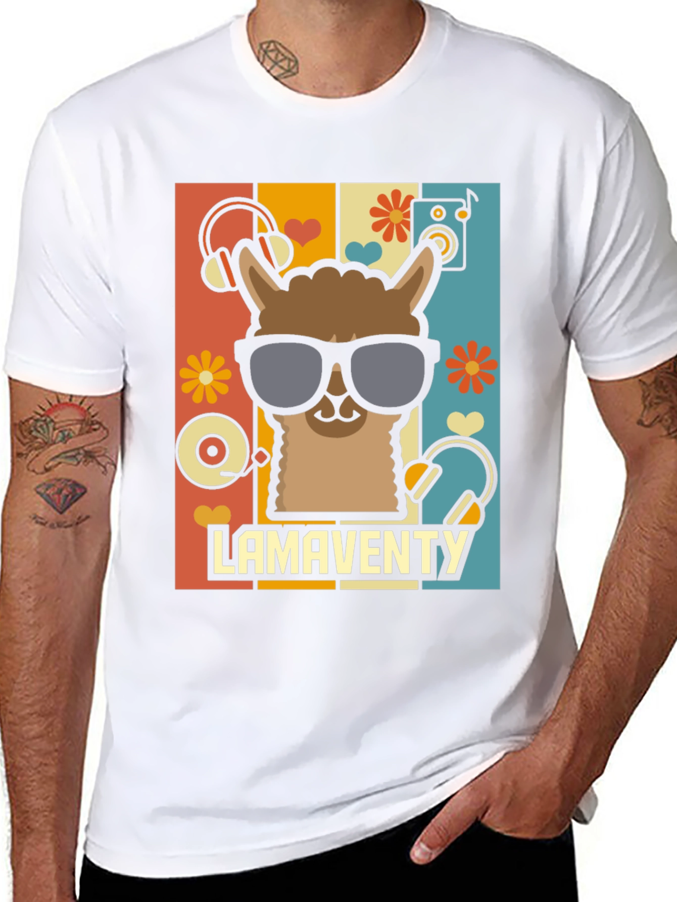 Lamaventy T-Shirt: Retro Llama Design