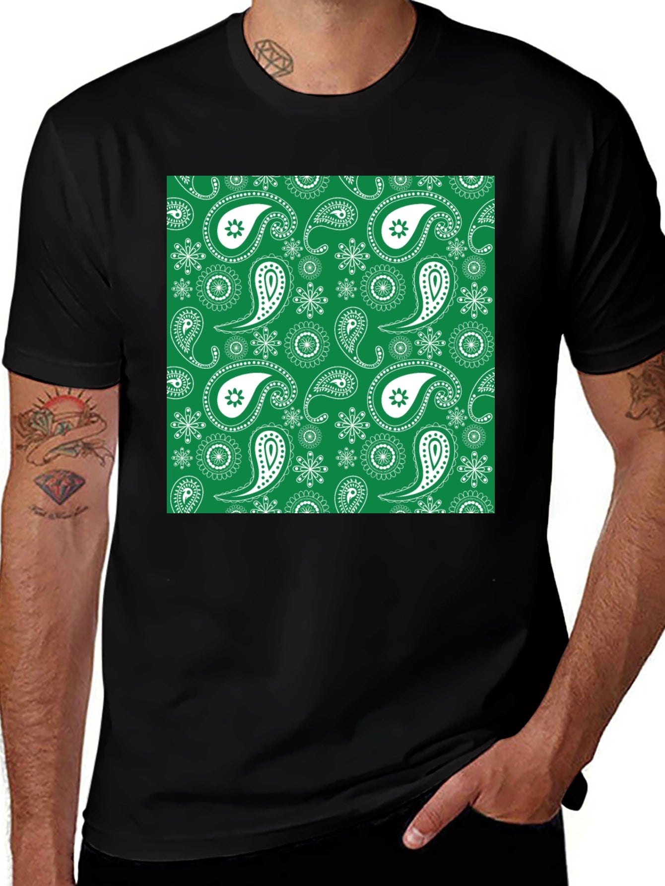 Green Paisley Pattern Black T-Shirt