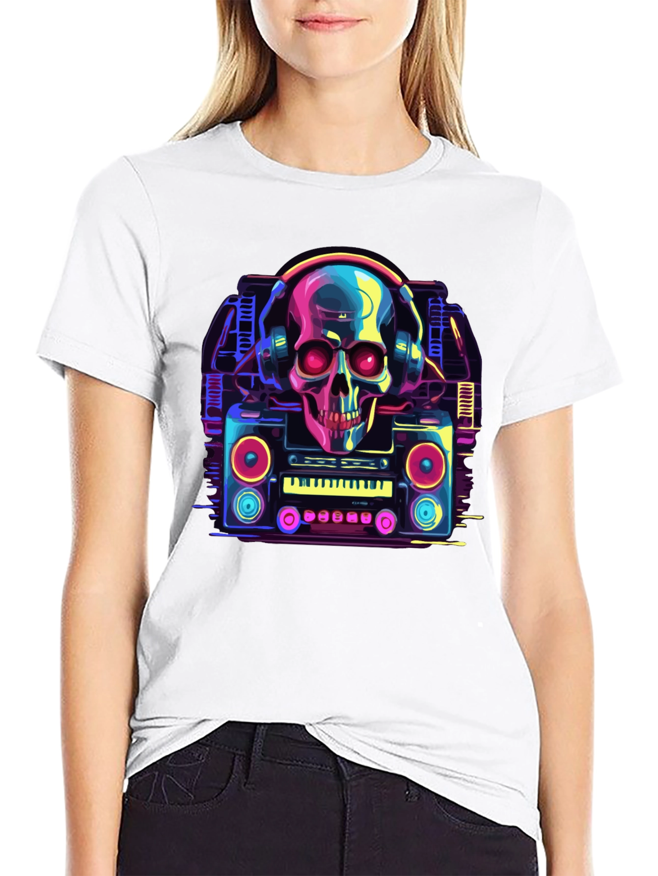 Skull Boombox Graphic Tee - Retro Music Style