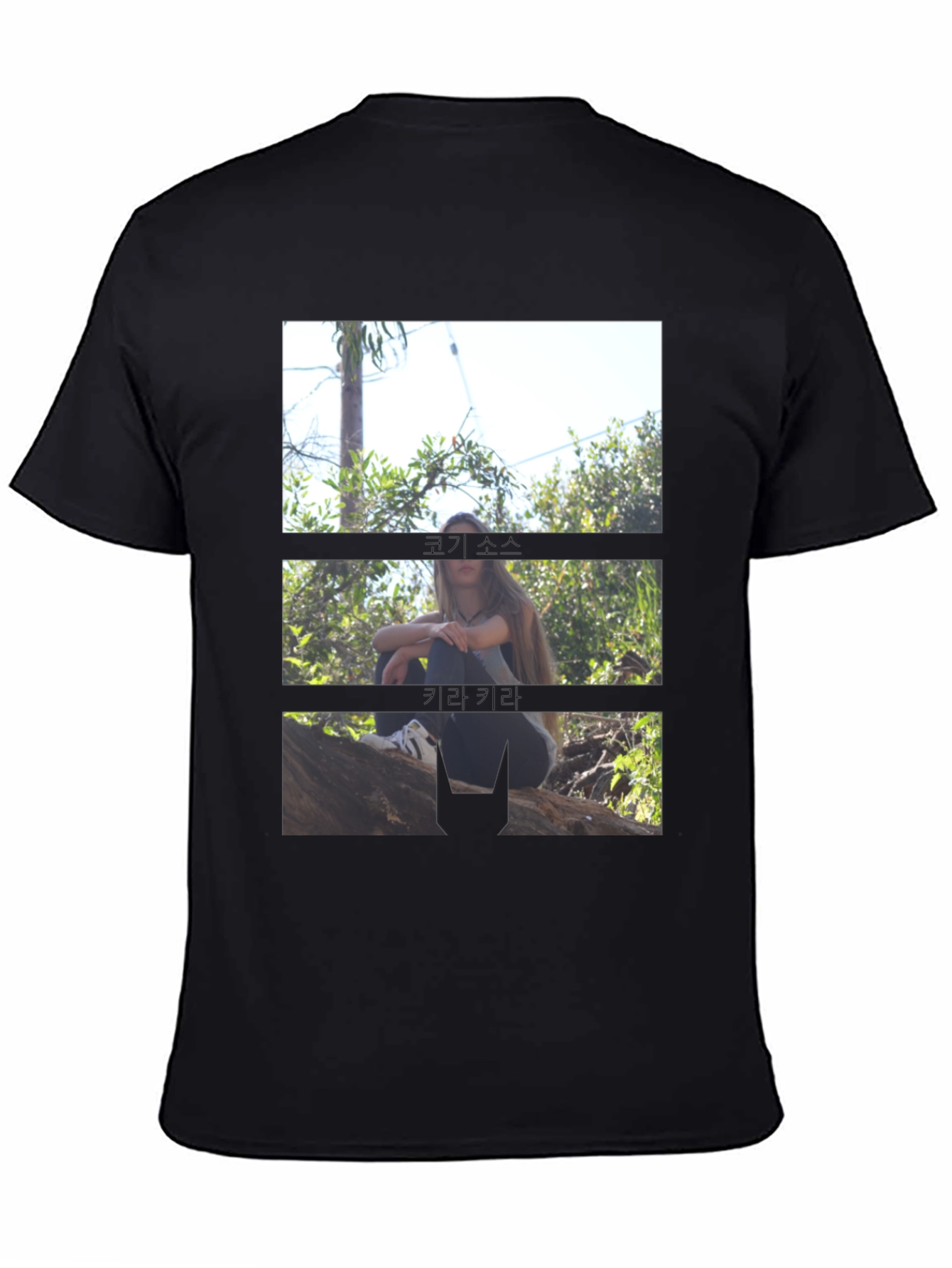 Unique Graphic Print T-Shirt