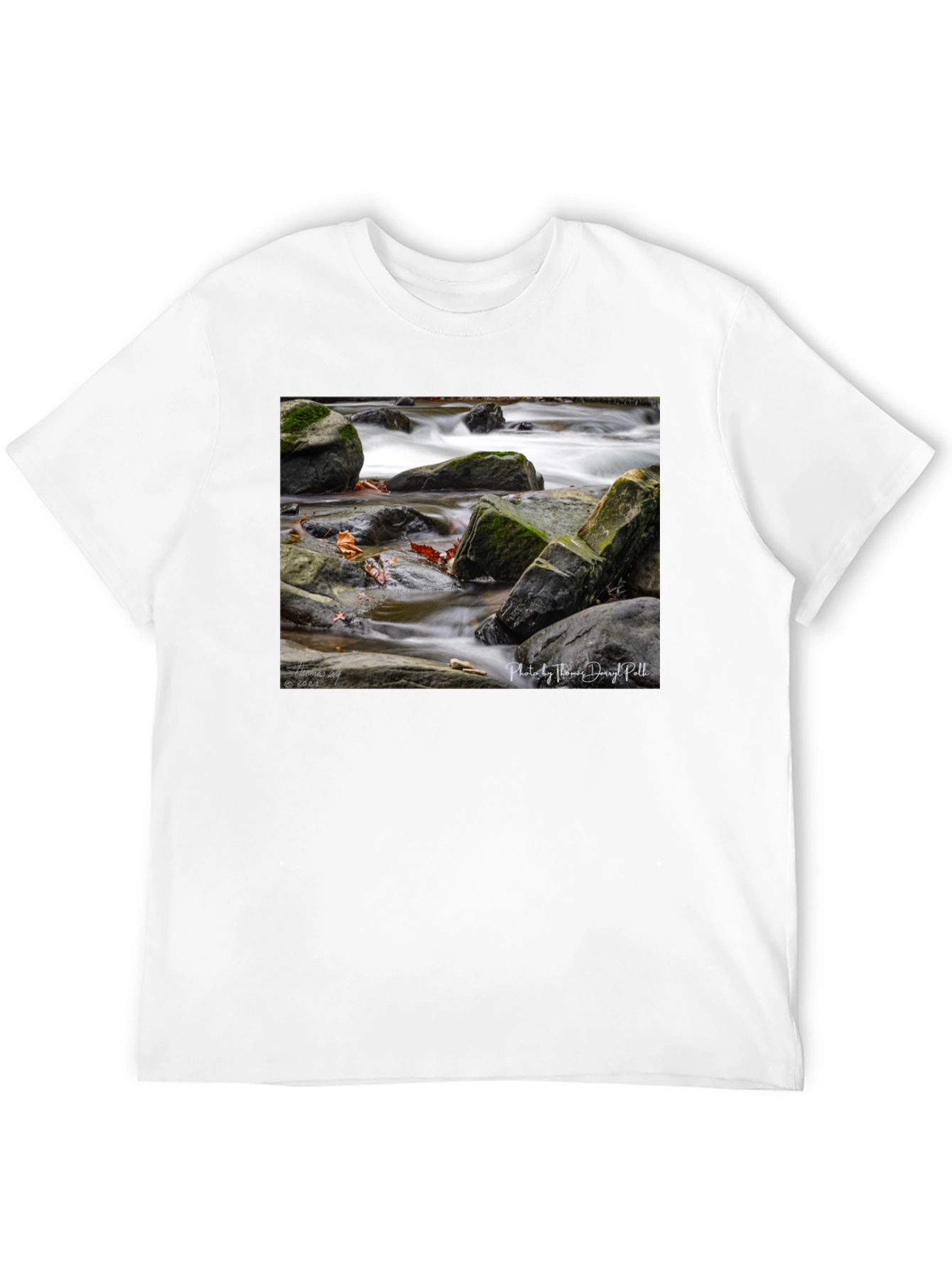 Nature Stream Photo Black T-Shirt
