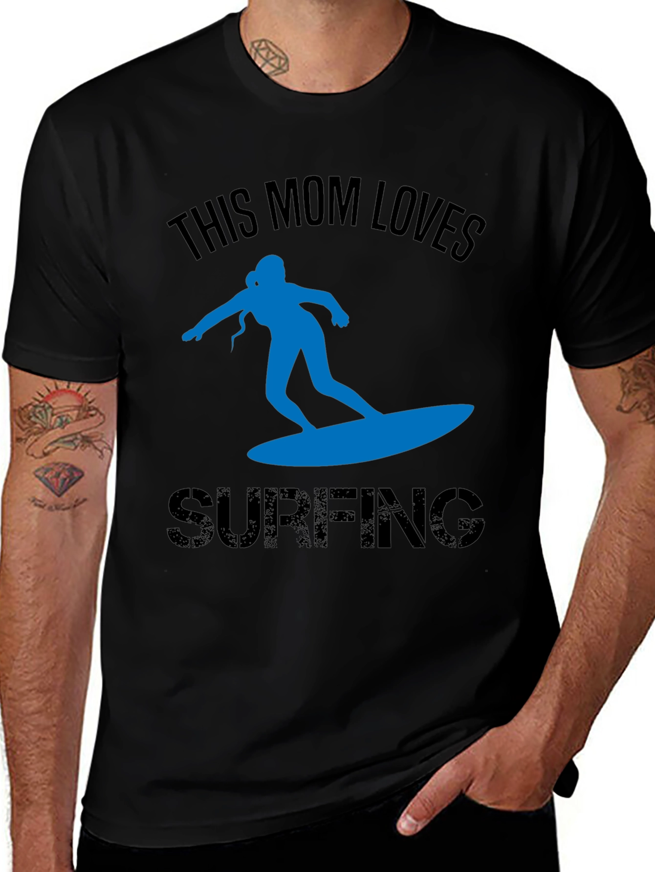 This Mom Loves Surfing T-Shirt - Black