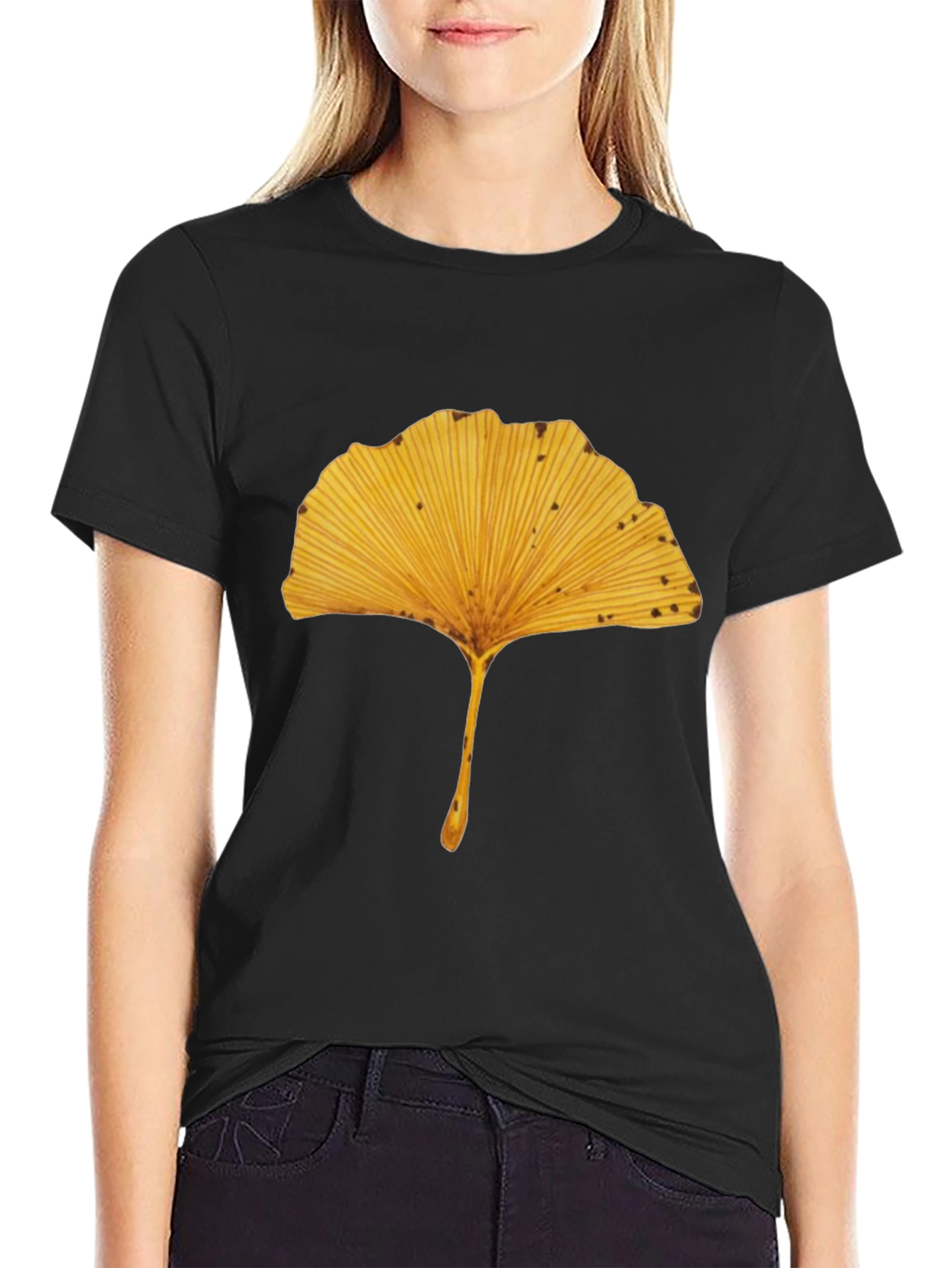 Ginkgo Leaf Black T-Shirt