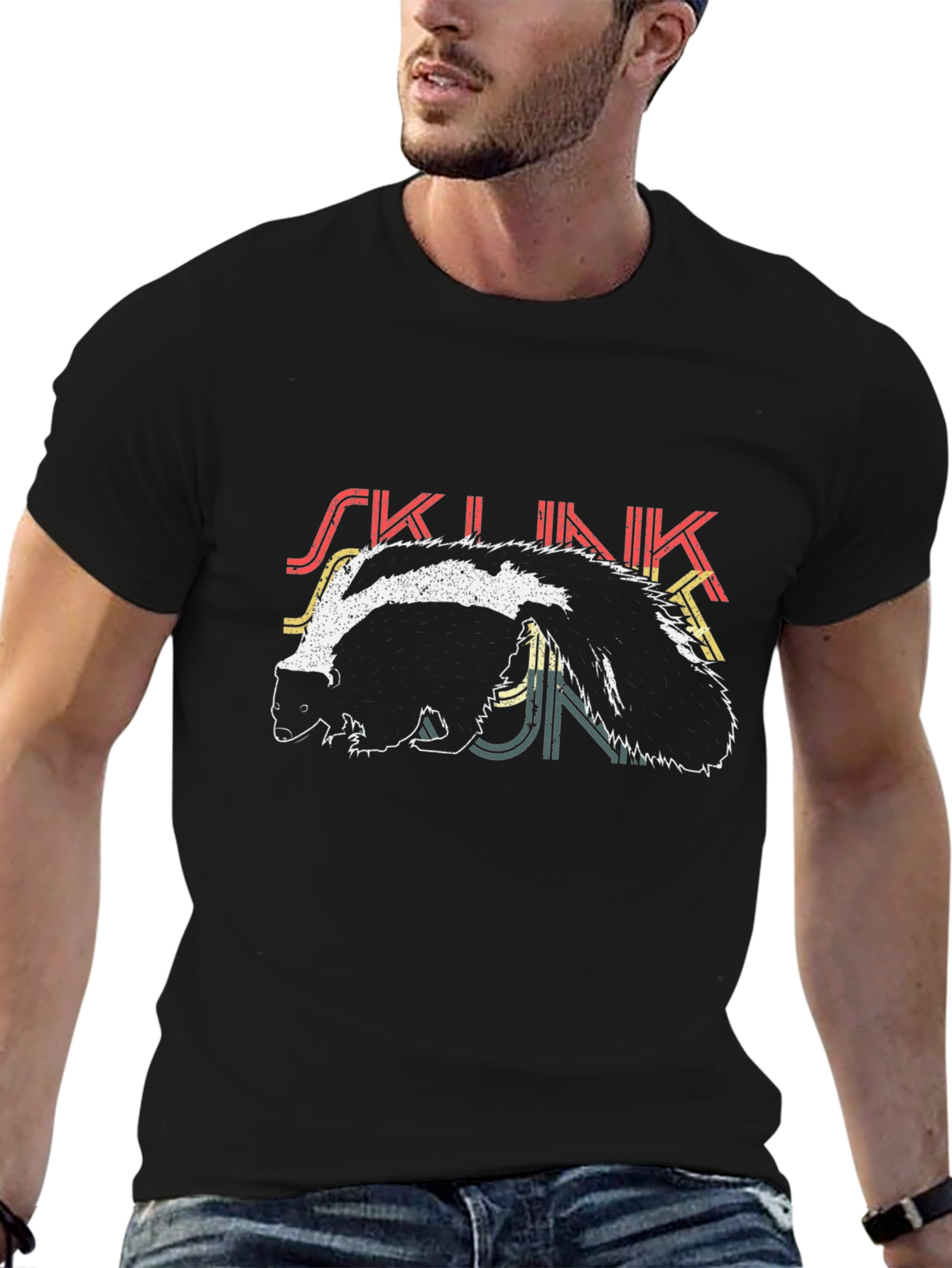 Skunk T-Shirt - Retro Design - Black Tee