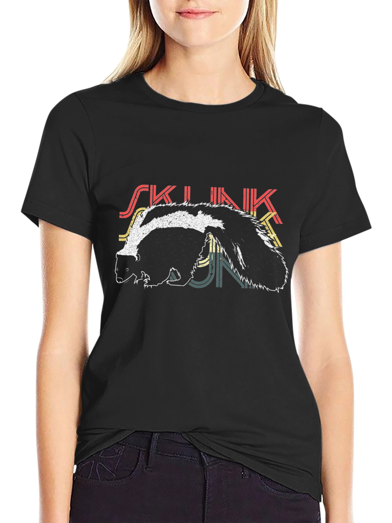 Skunk T-Shirt - Retro Design - Black Tee