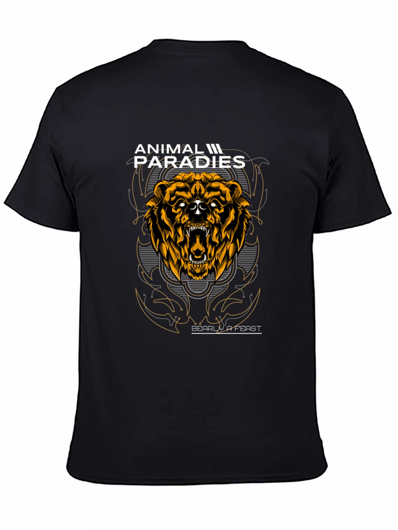 Animal Paradies Graphic Tee - Bearly a Feast