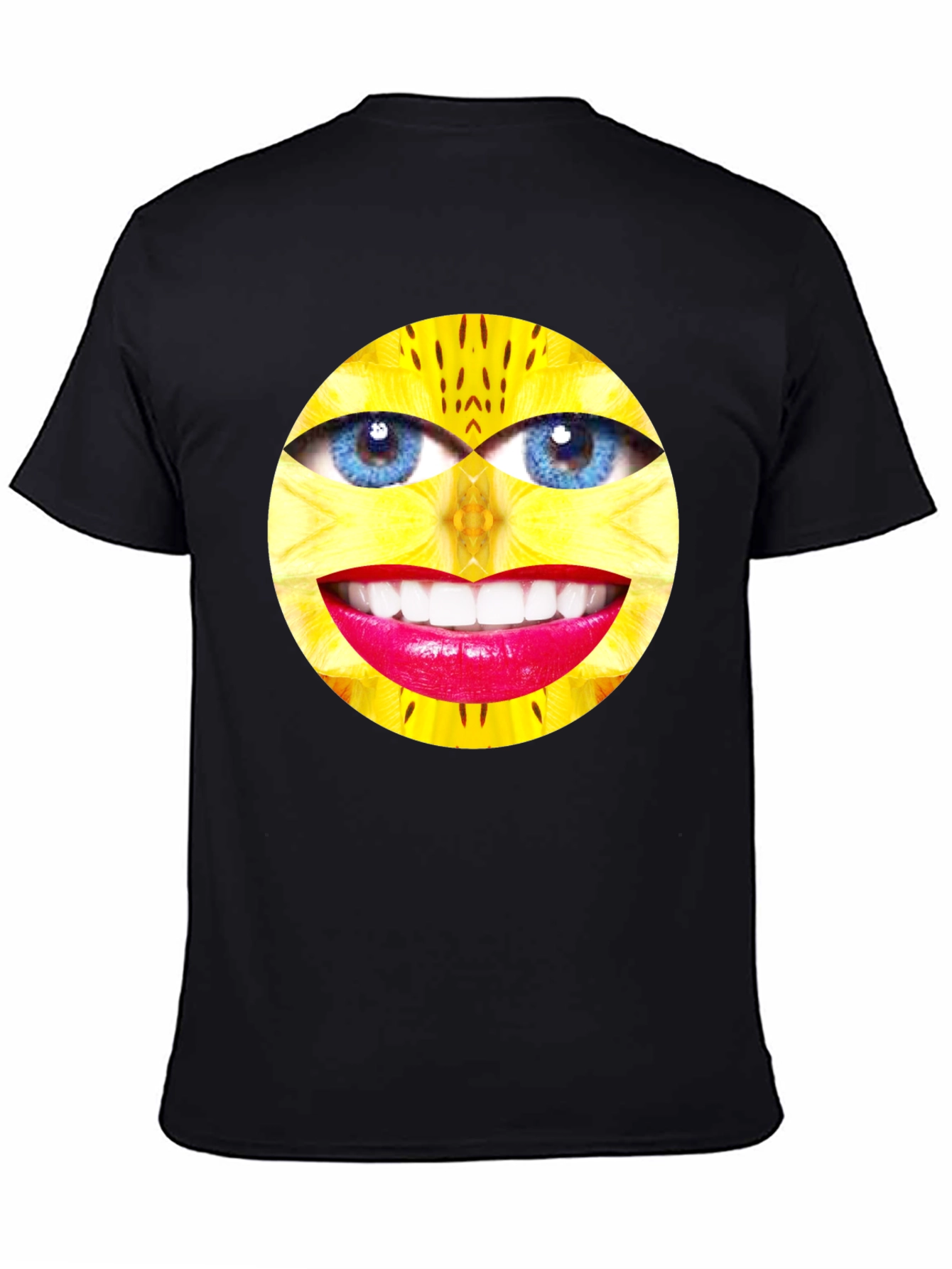 Eye Smile Graphic Black T-Shirt