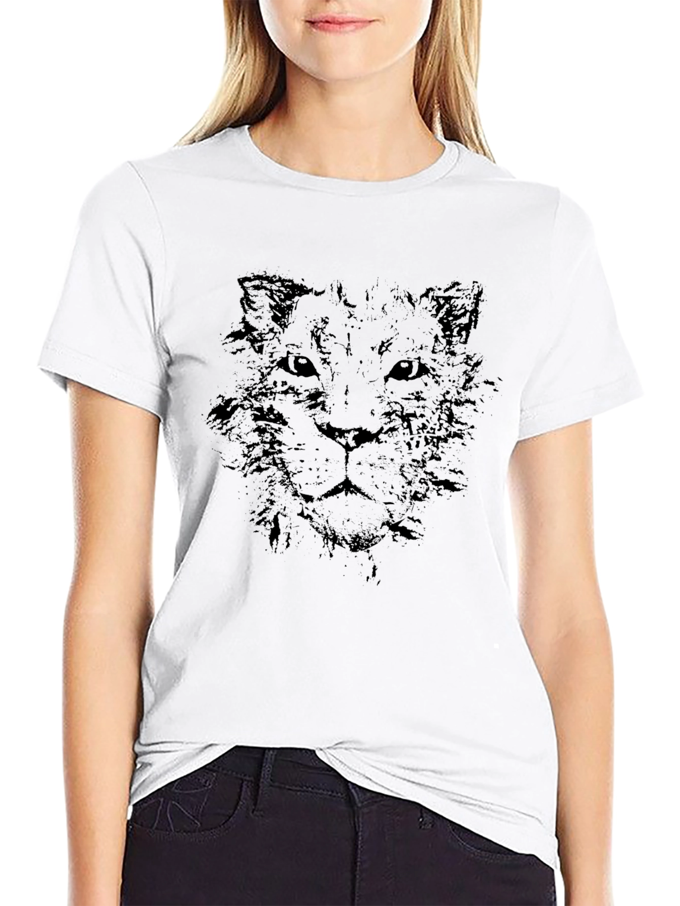 Lion Sketch Graphic Print Black T-Shirt