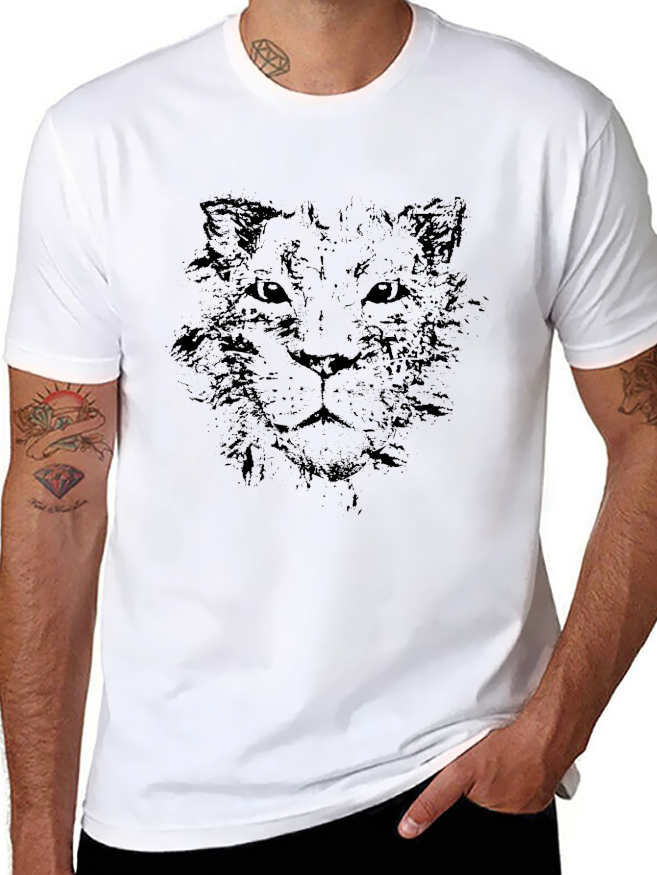Lion Sketch Graphic Print Black T-Shirt