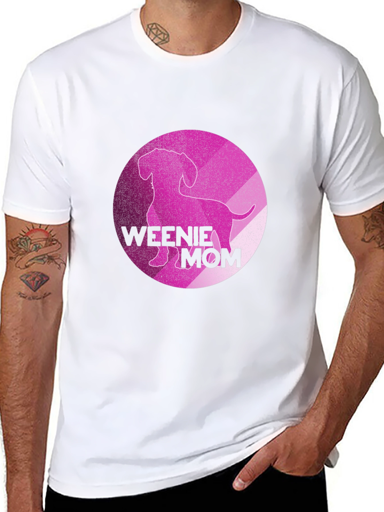 Weenie Mom T-Shirt - Dachshund Lover Tee